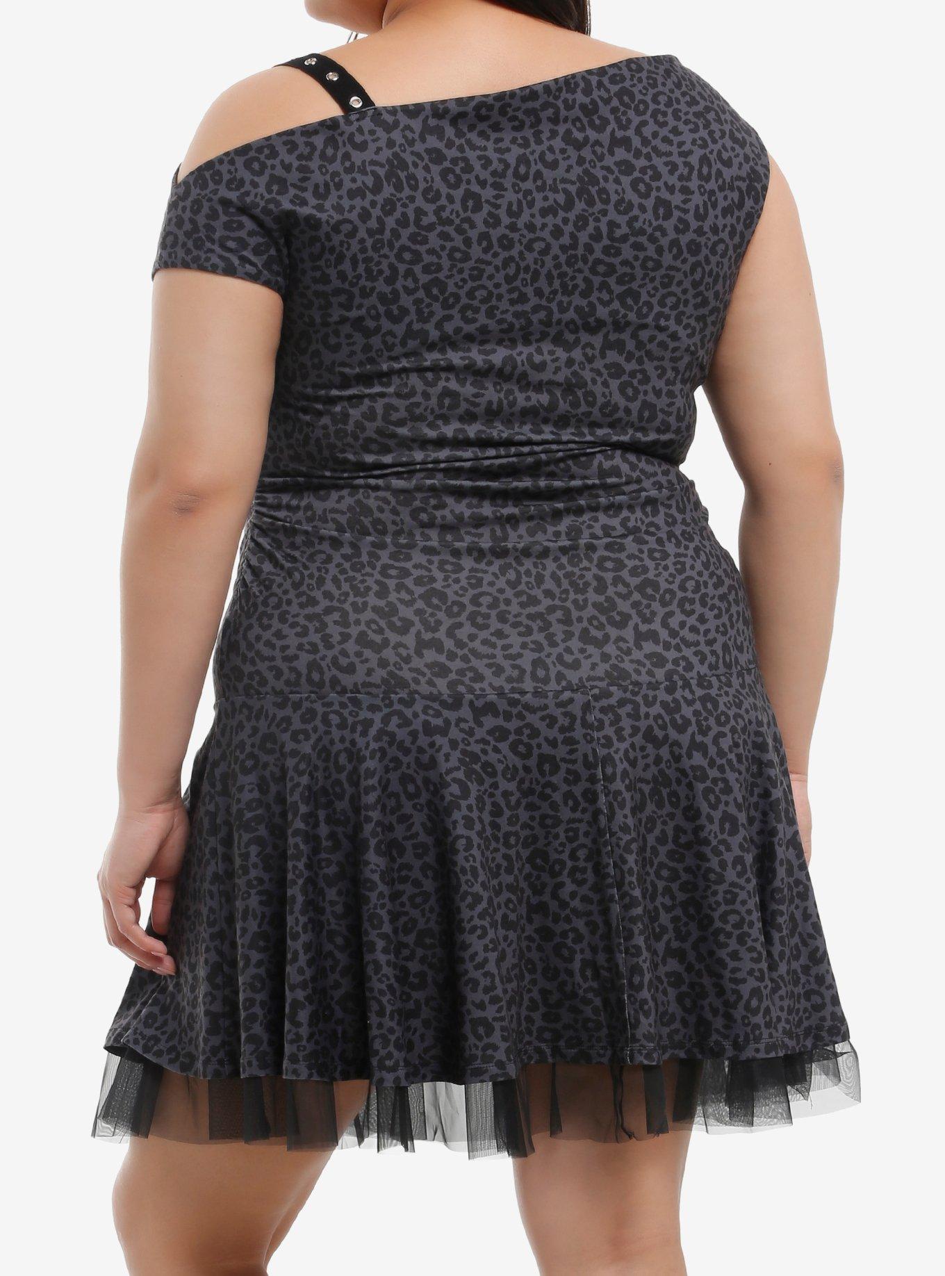 Social Collision Grey Leopard Cold-Shoulder Dress Plus Size, , hi-res