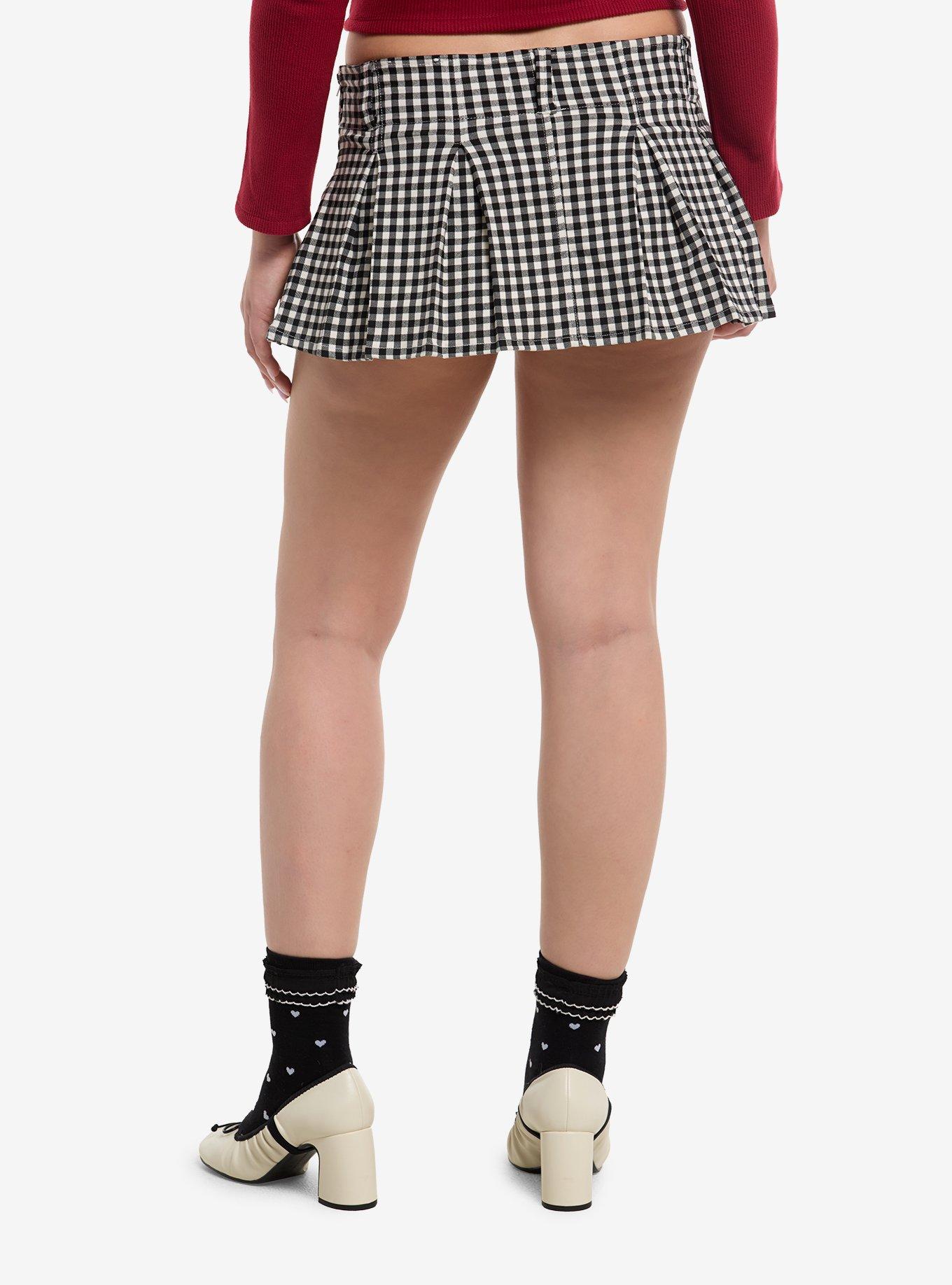 Black & White Gingham Buckle Pleated Micro Skort, , hi-res