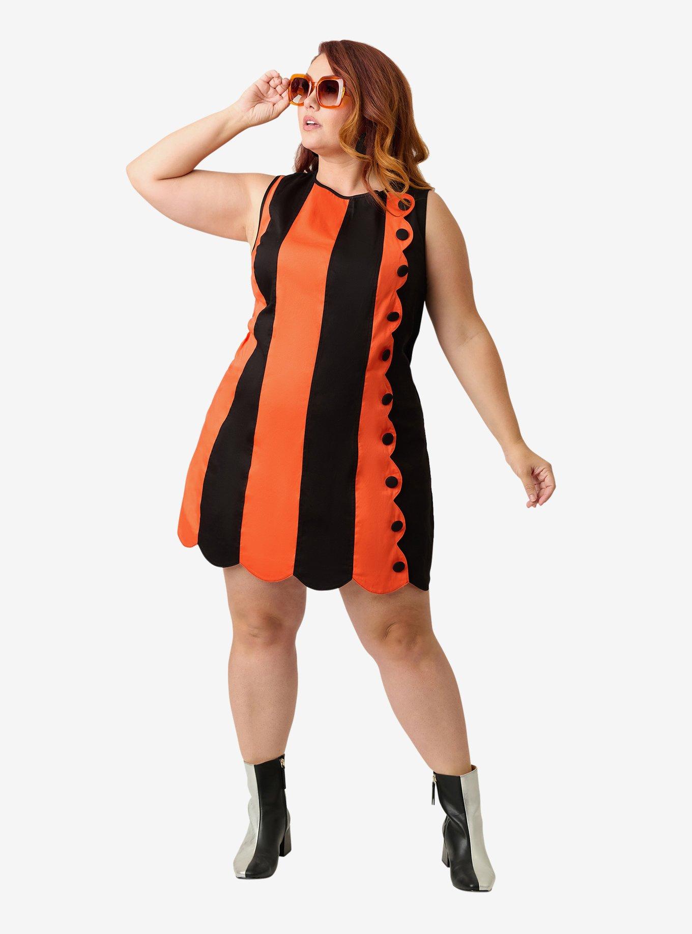 Smak Parlour Plus Size Orange and Black Sleeveless Scalloped Panel Shift Dress, BLACK, alternate