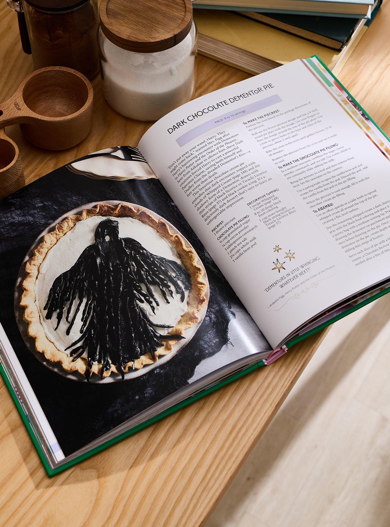 Harry Potter Official Sweets & Treats Cookbook, , alternate - view 3
