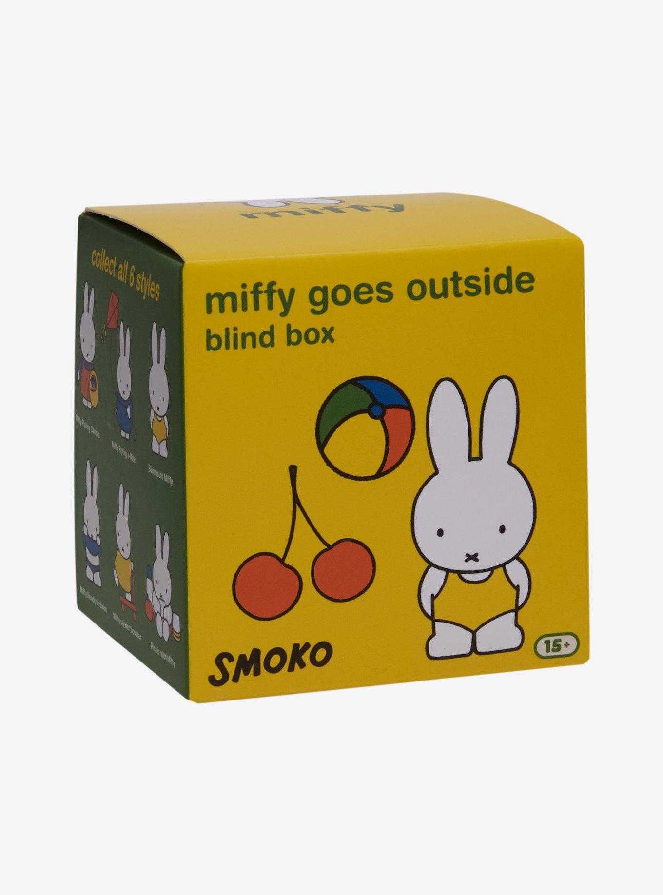 Smoko Miffy Going Outside Blind Box Figure, , alternate