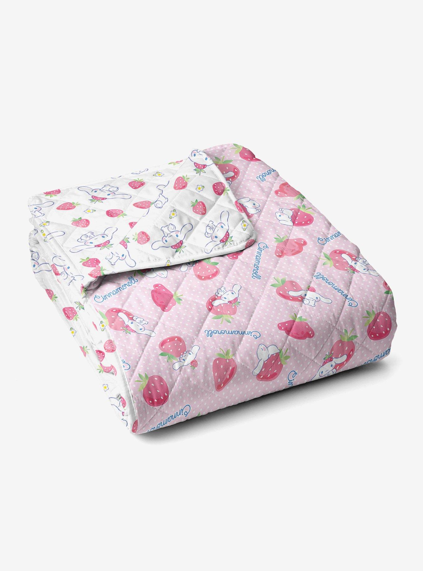 Cinnamoroll Strawberry Polka Dot Quilted Throw Blanket, , alternate
