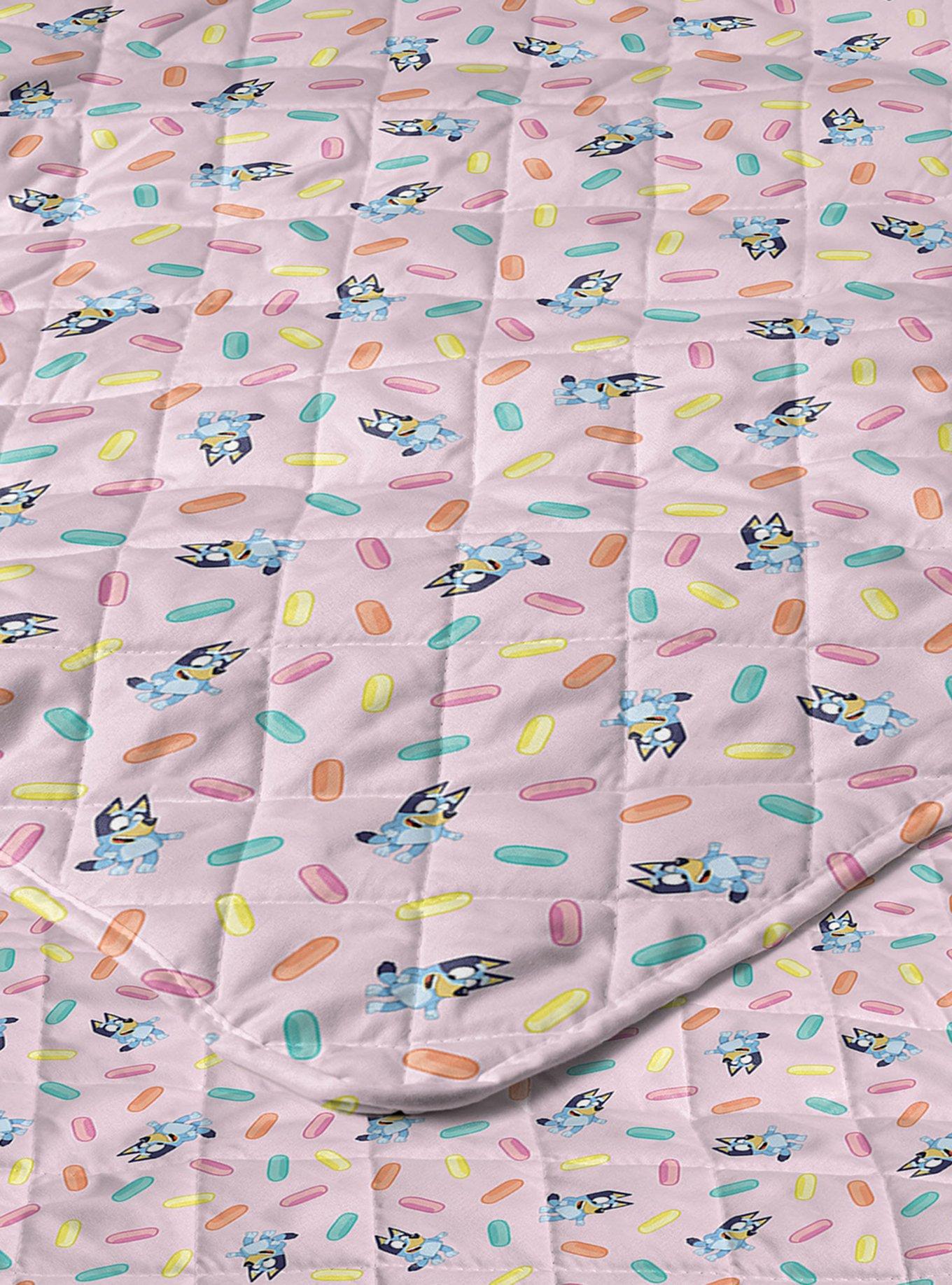 Bluey Balloon Celebration Quilted Throw Blanket, , alternate