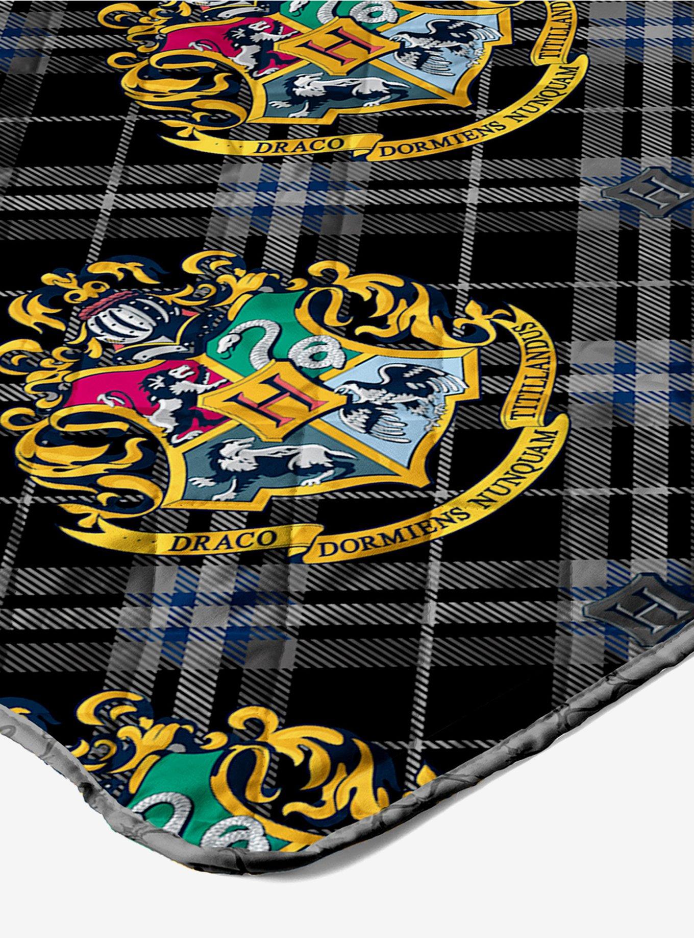 Harry Potter Preppy Hogwarts Quilted Throw Blanket, , hi-res