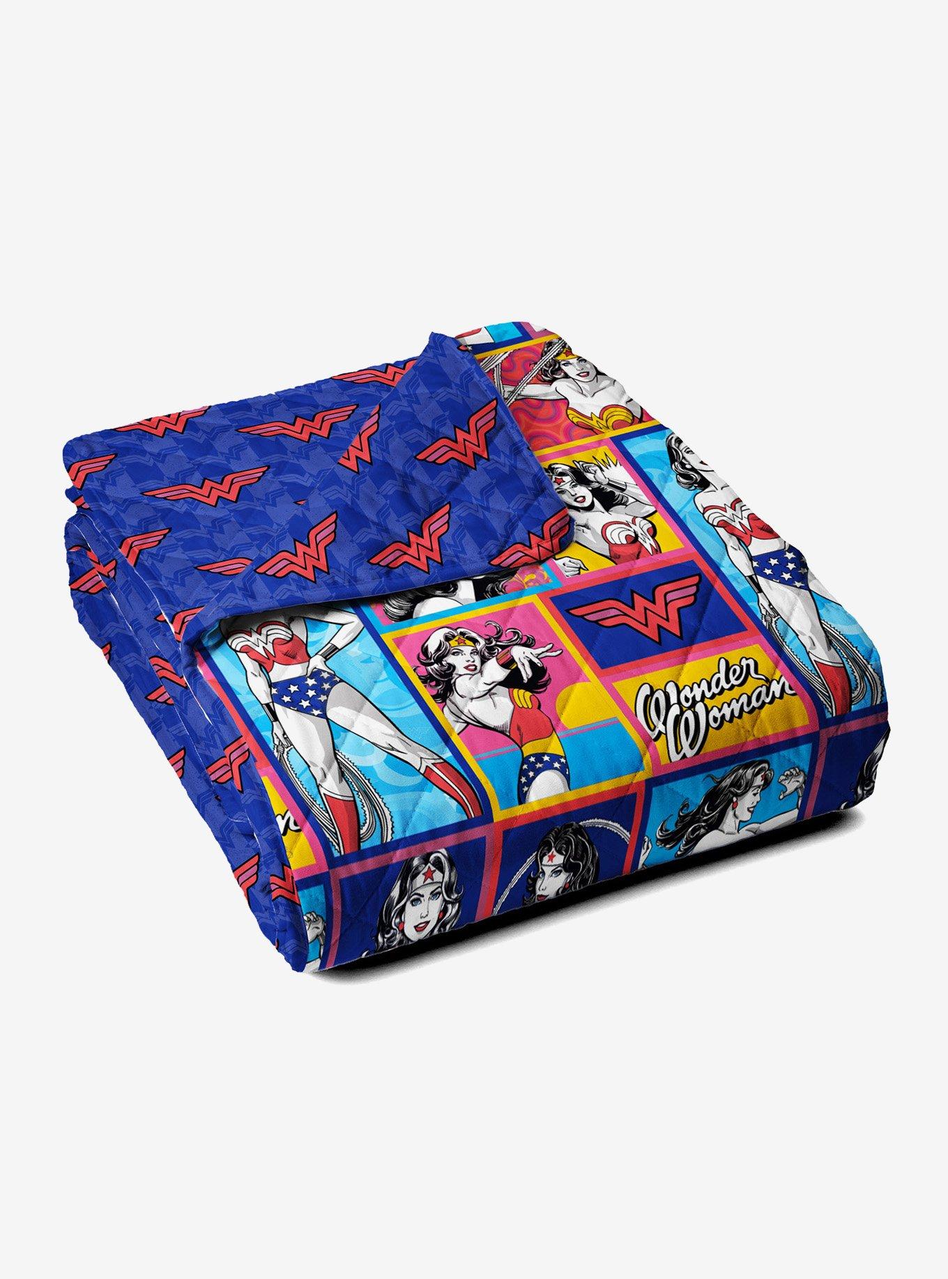 DC Comics Wonder Woman Wonder Pop Quilted Throw Blanket, , alternate