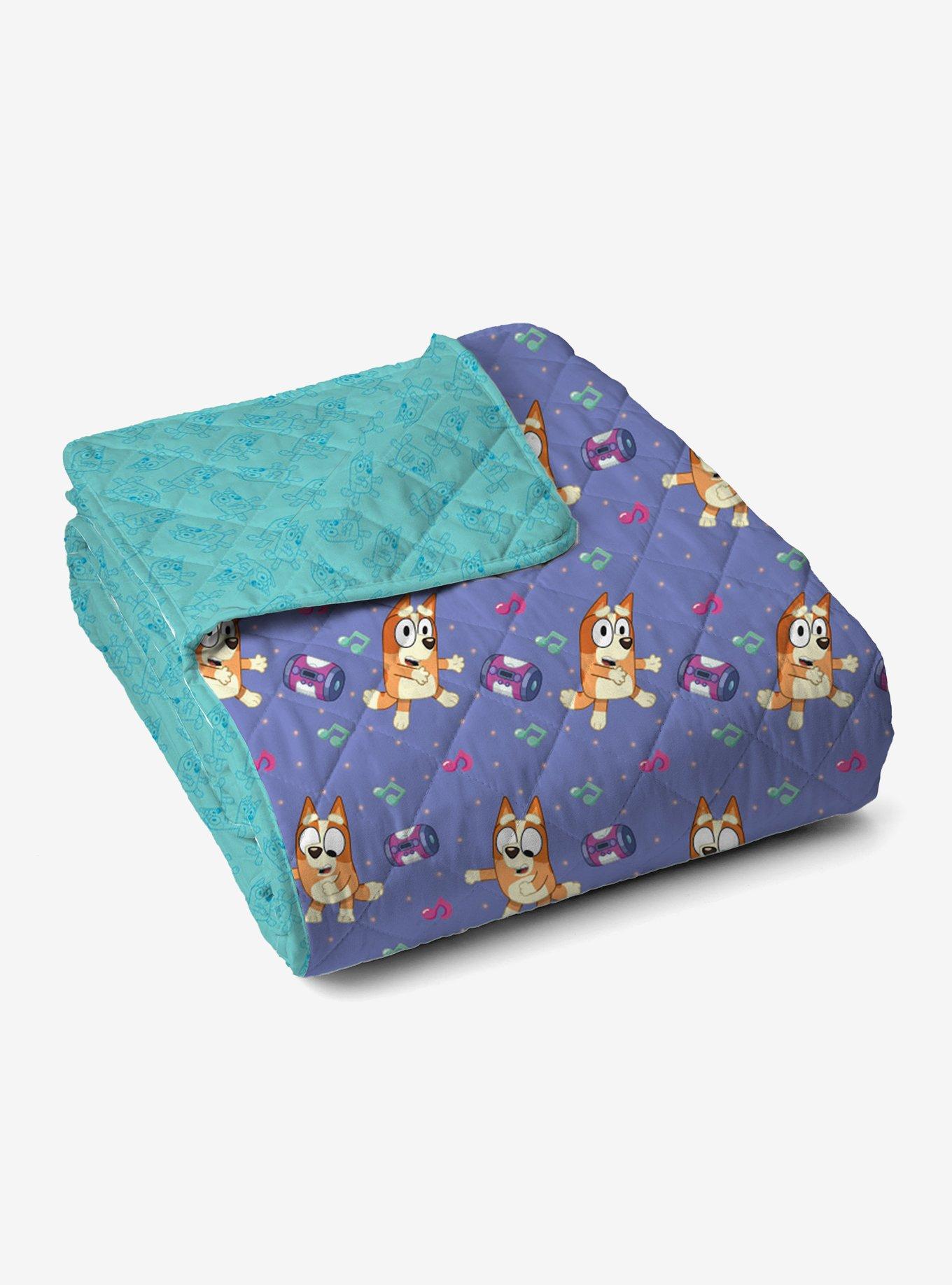 Bluey Bingo Dance Party Quilted Throw Blanket, , alternate