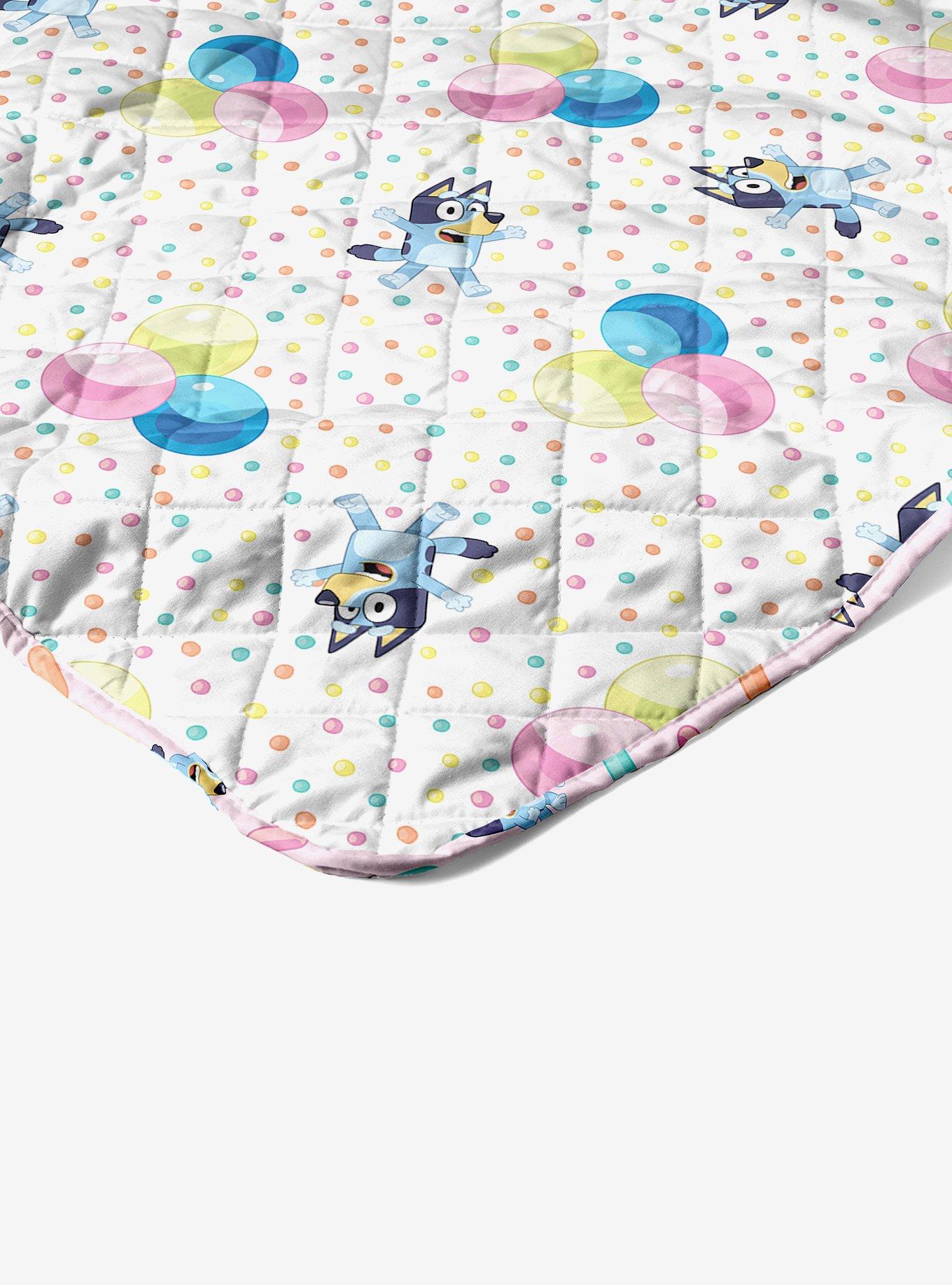 Bluey Balloon Celebration Quilted Throw Blanket