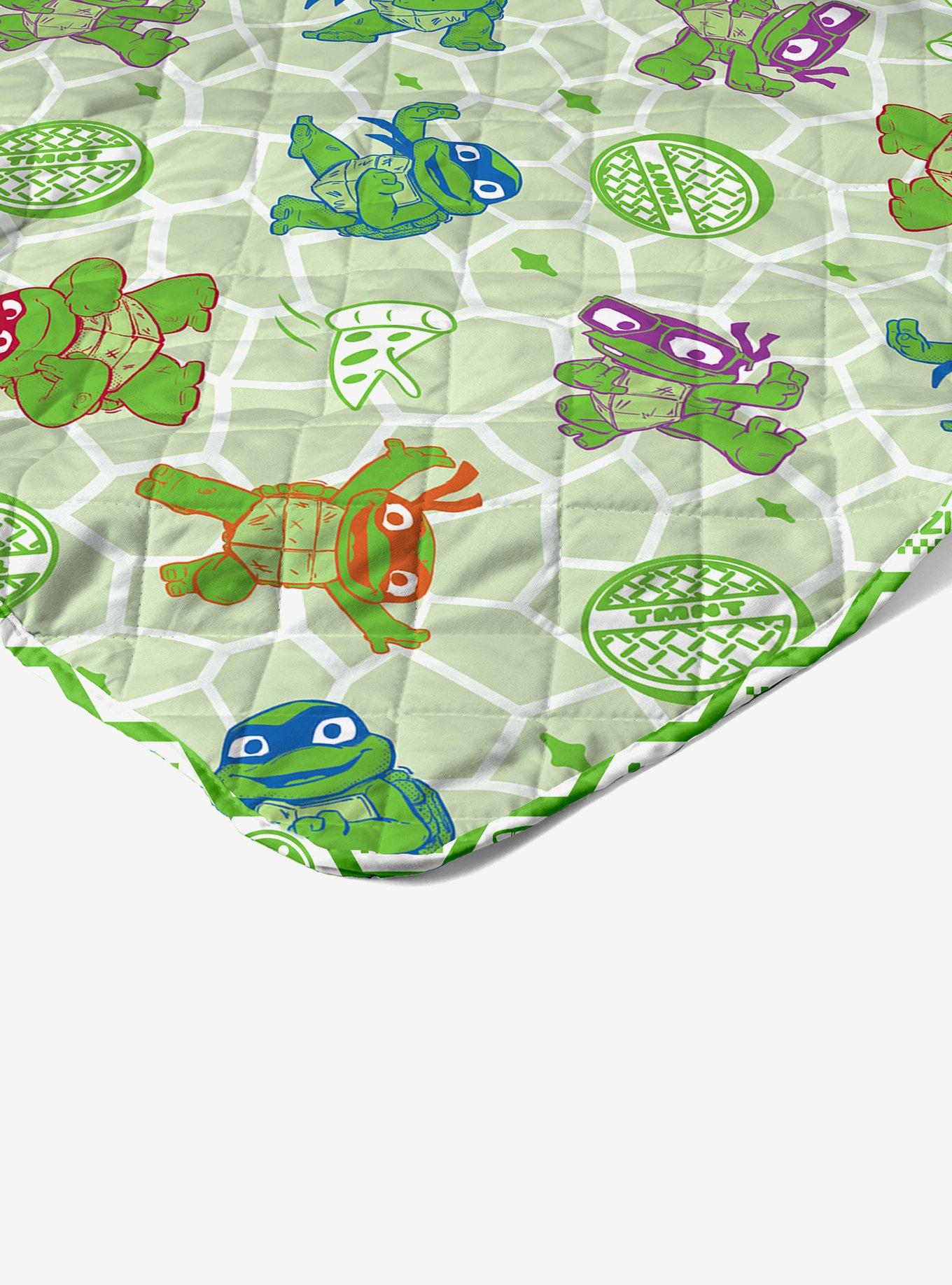 Teenage Mutant Ninja Turtles Pizza Party Quilted Throw Blanket, , hi-res