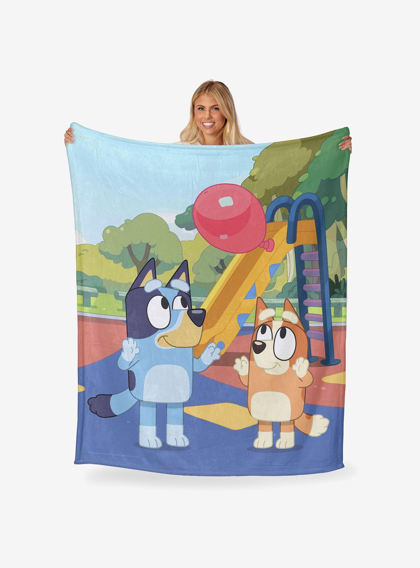 Bluey Balloon Girls Silk Touch Throw Blanket, , hi-res