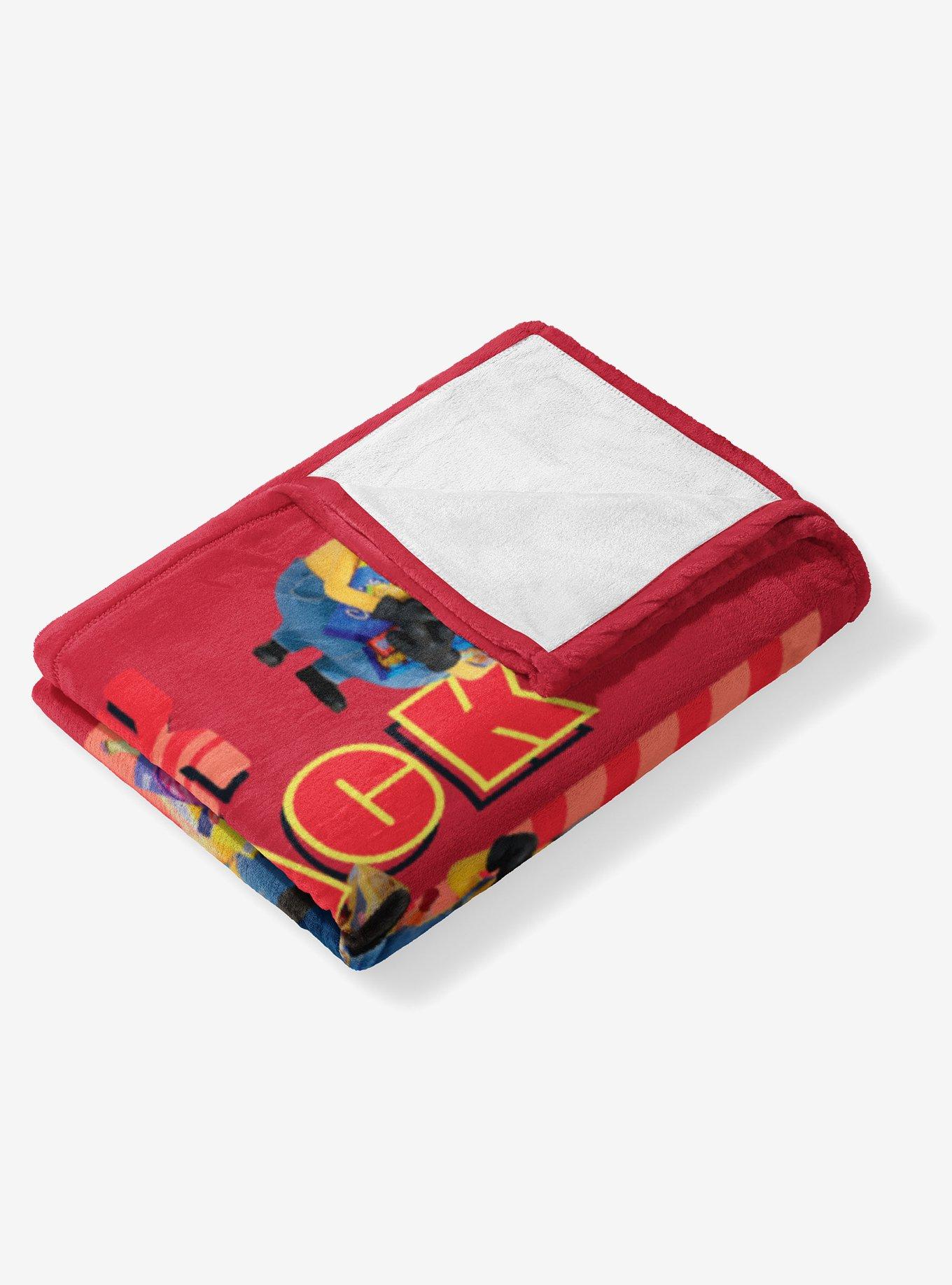 Despicable Me 4 Minion Snack Attack Cloud Throw Blanket