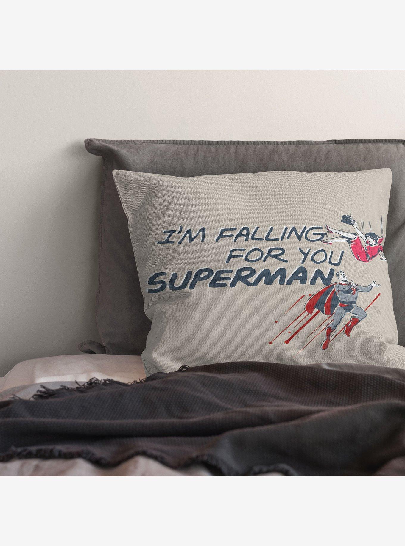 DC Comics Superman Falling for you Throw Pillow