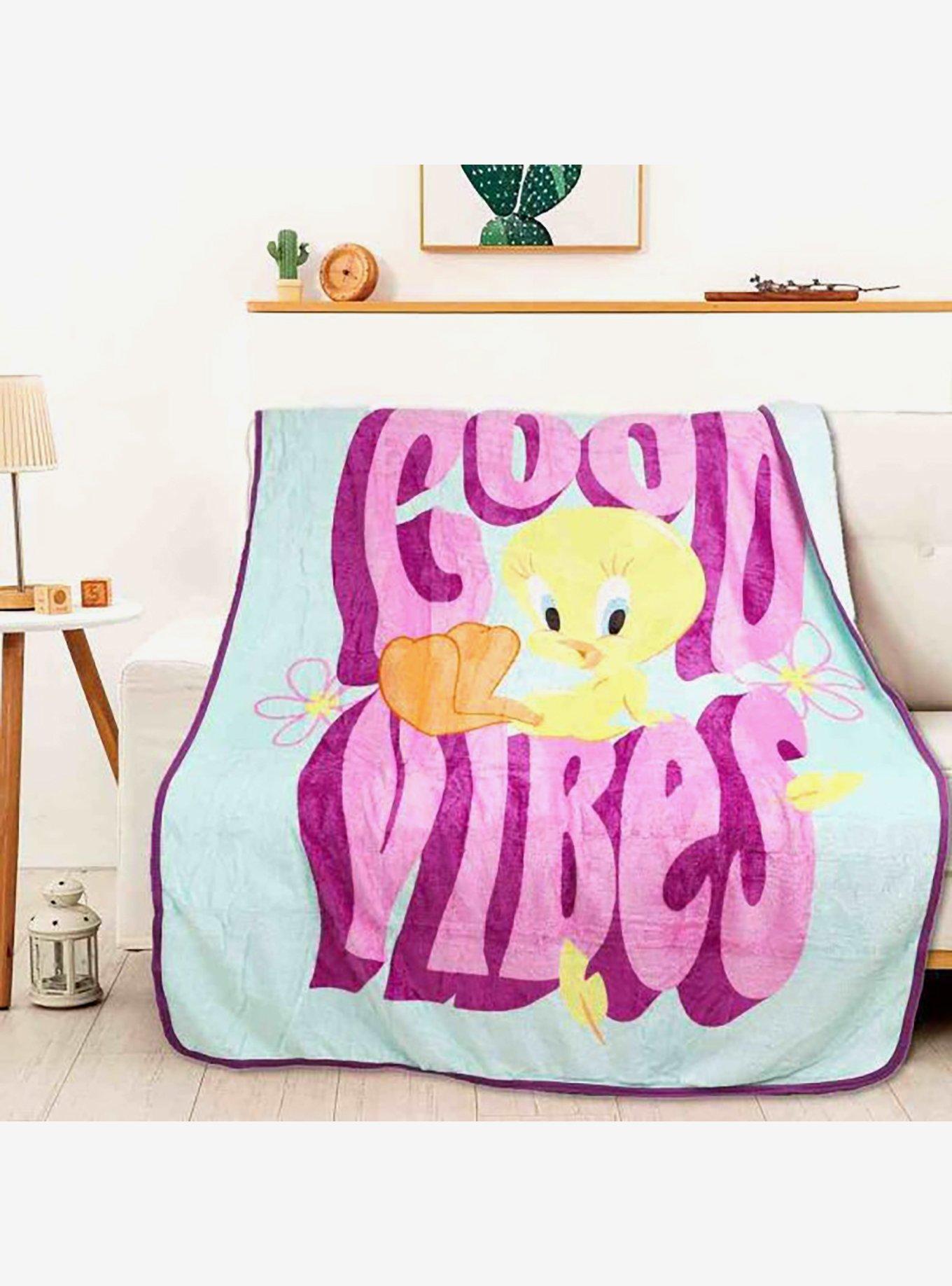 Looney Tunes Good Vibes Micro Raschel Throw Blanket, , alternate