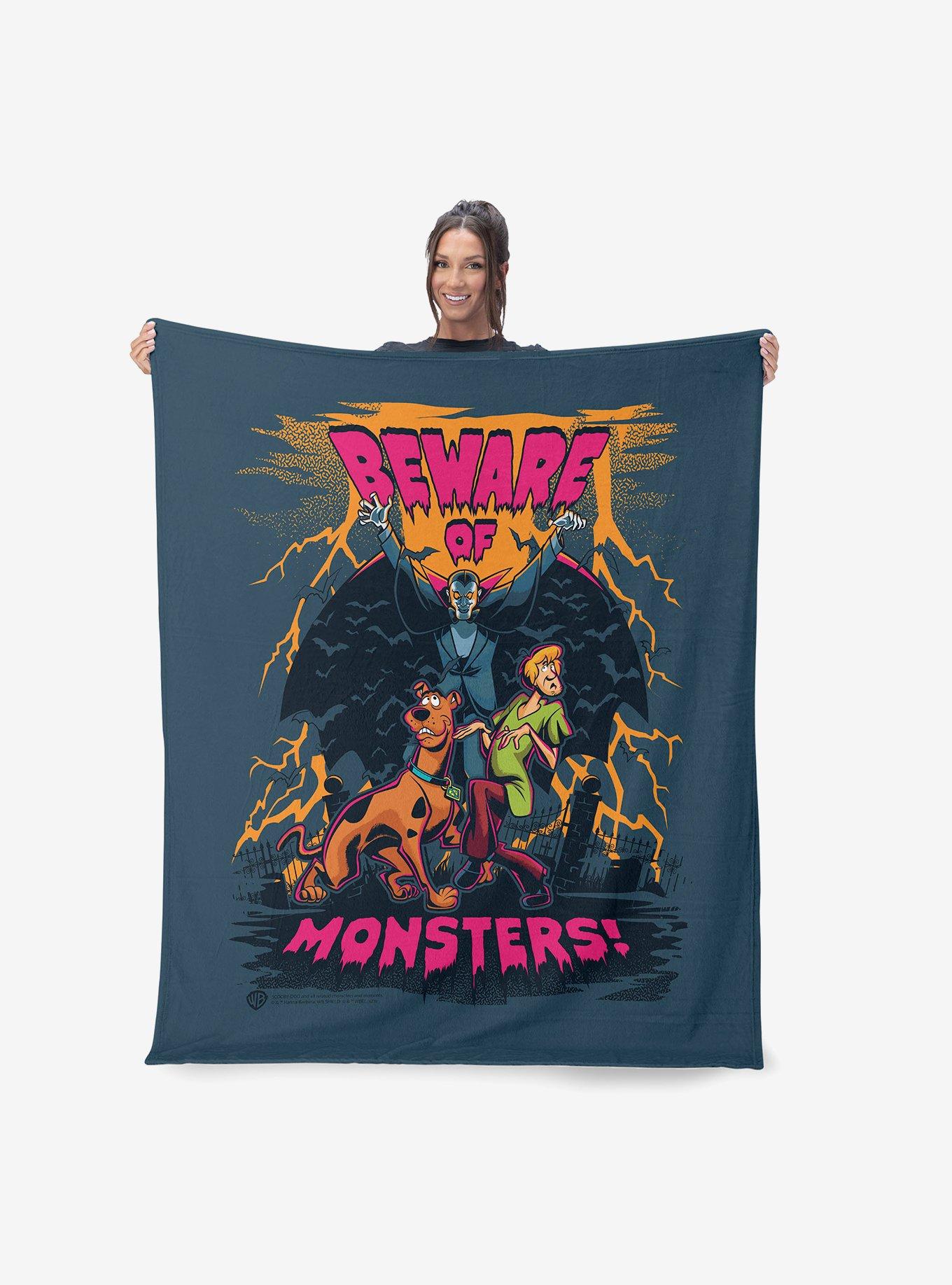 Scooby Doo Beware Of Monsters Silk Touch Throw Blanket, , hi-res