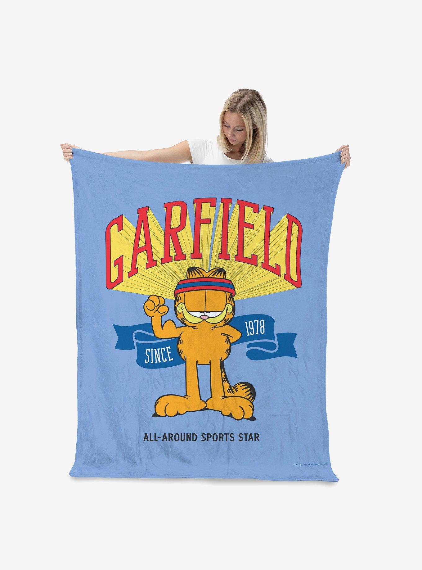 Garfield All Around Star Silk Touch Throw Blanket, , alternate
