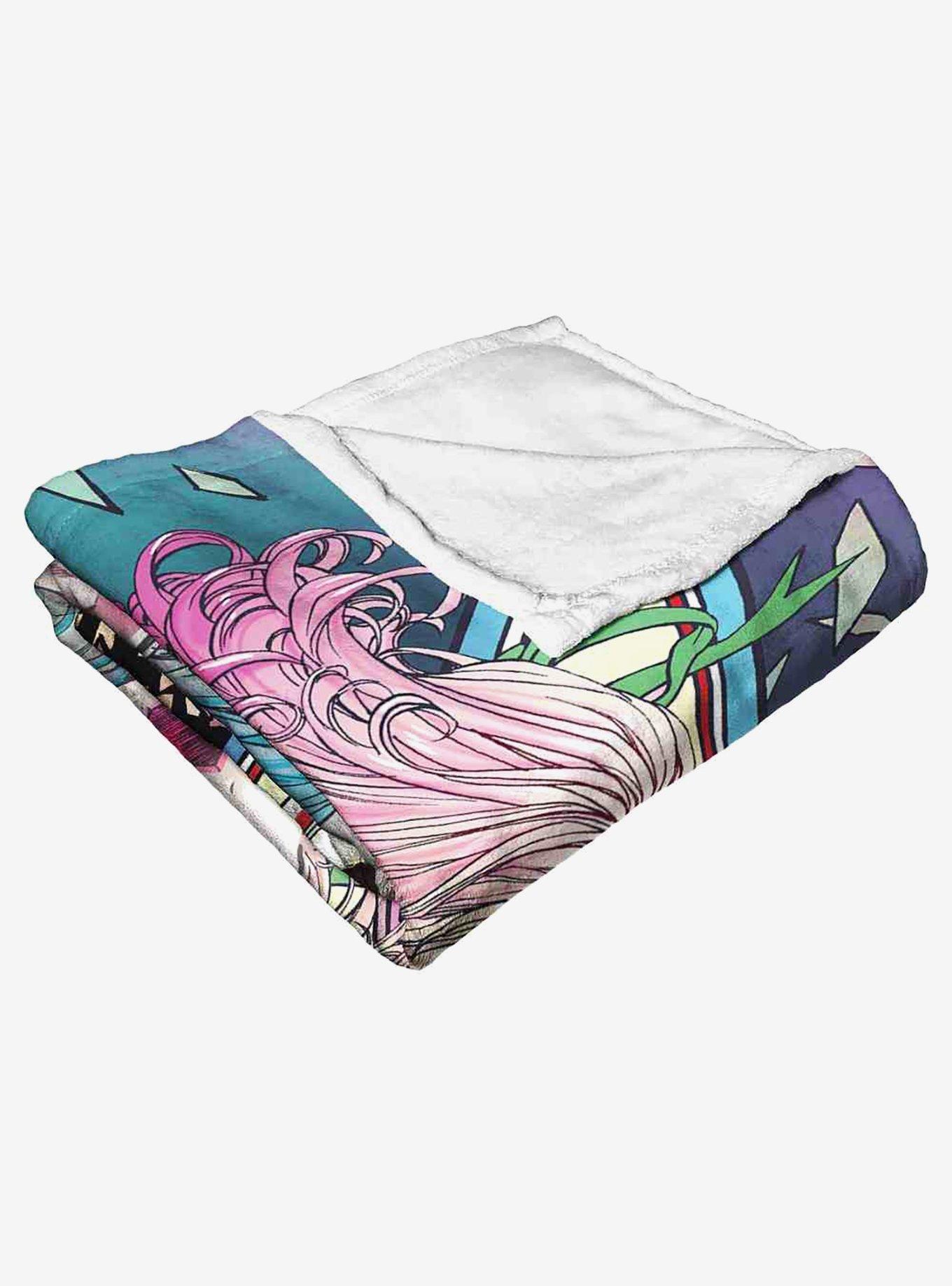 DC Comics Batman Harley Confetti Criminal Silk Touch Throw Blanket, , alternate