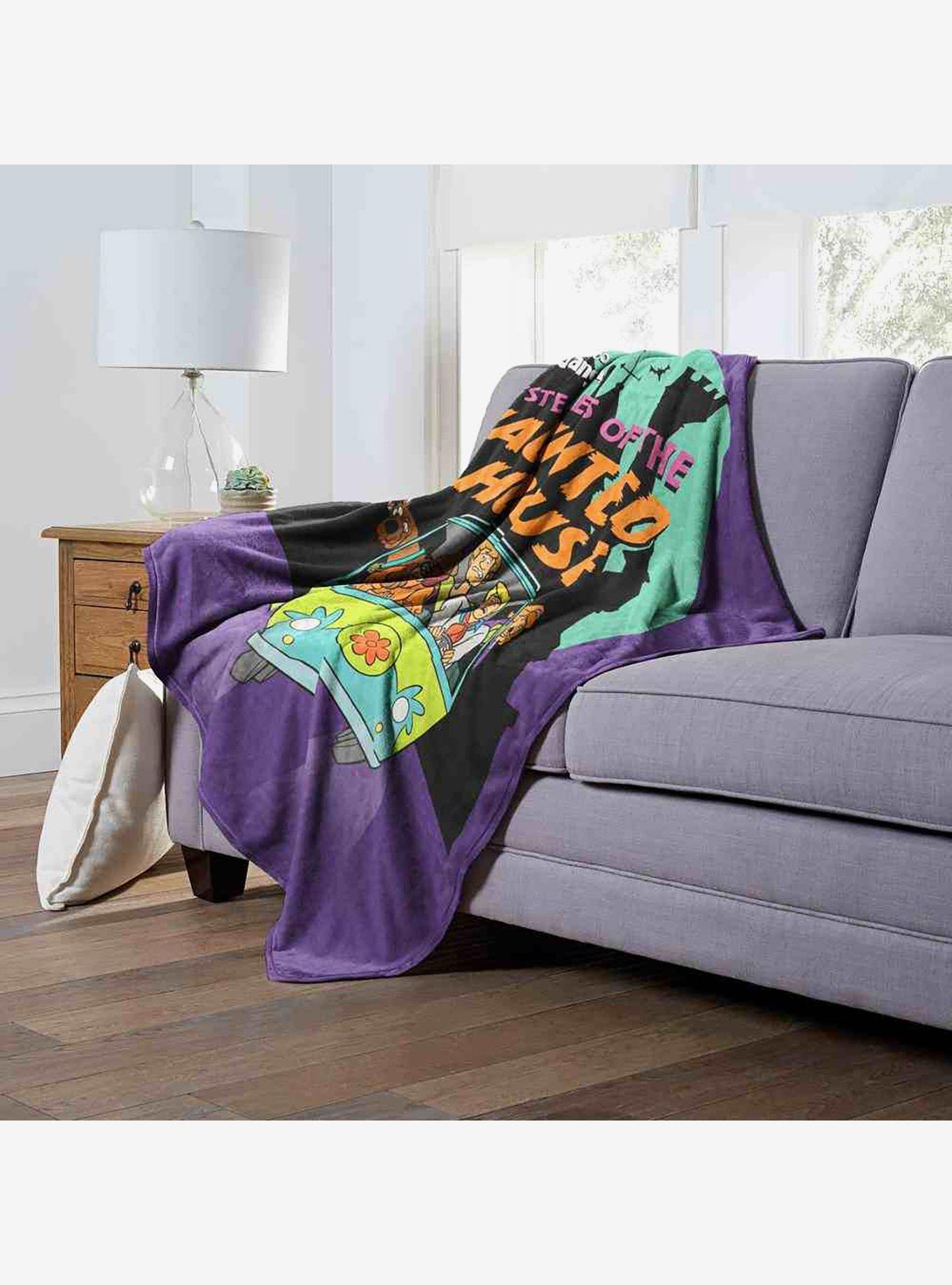 Scooby-Doo! Mysteries Of The Haunted House Silk Touch Throw Blanket, , alternate