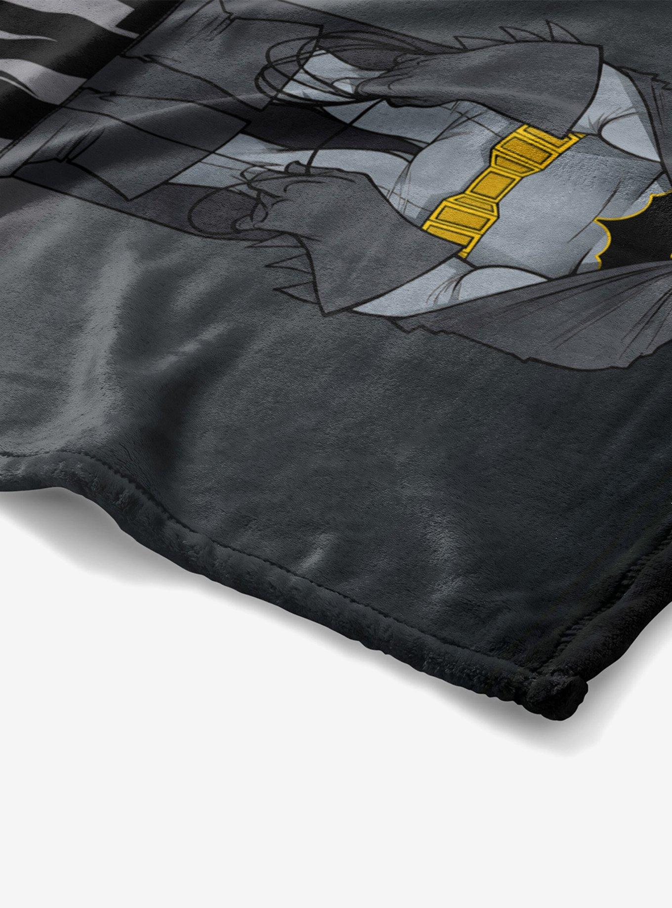 WB 100 Avenger Of Gotham Silk Touch Throw Blanket, , hi-res