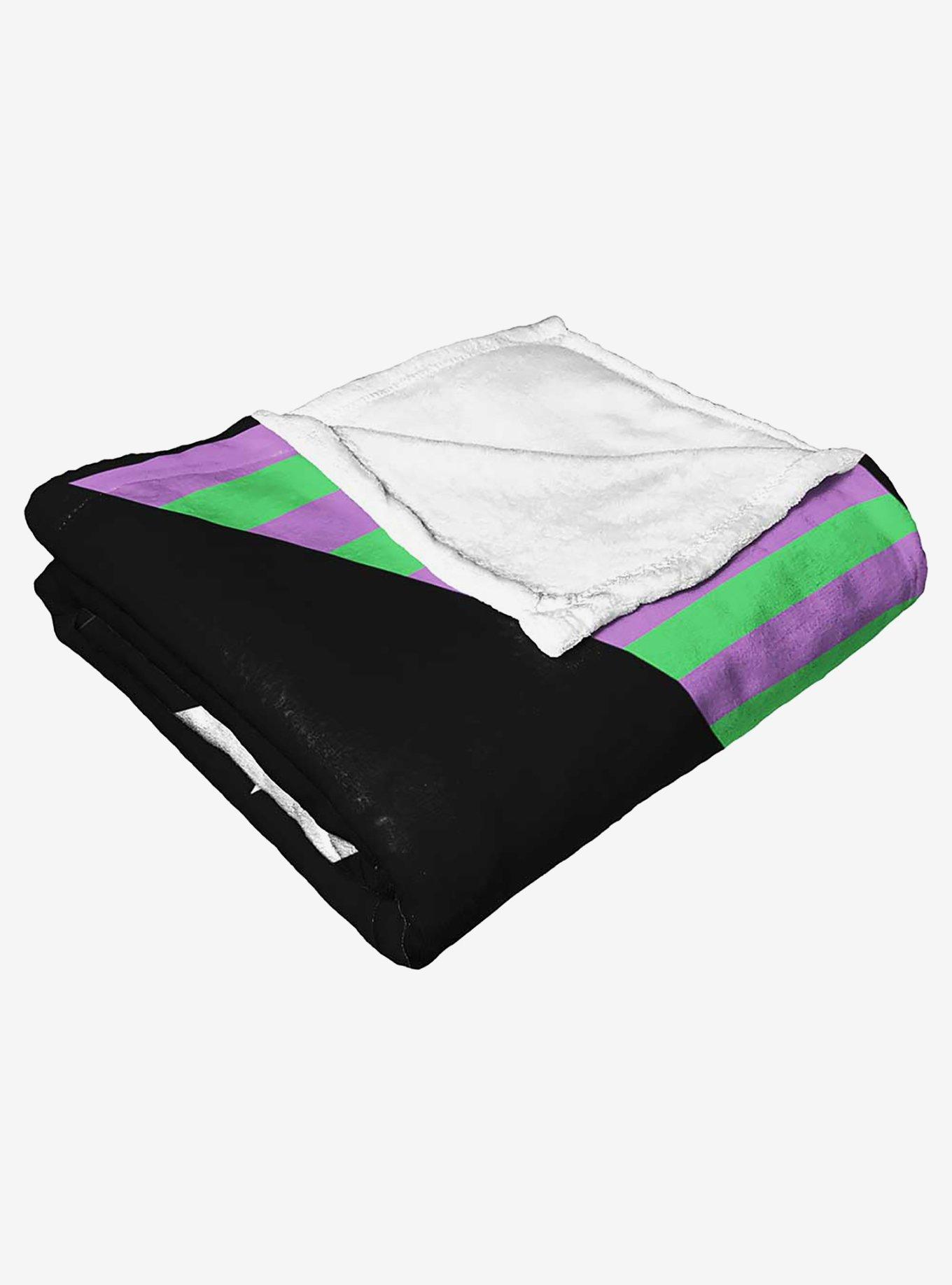 Powerpuff Girls Buttercup Lightning Eyes Silk Touch Throw Blanket, , alternate