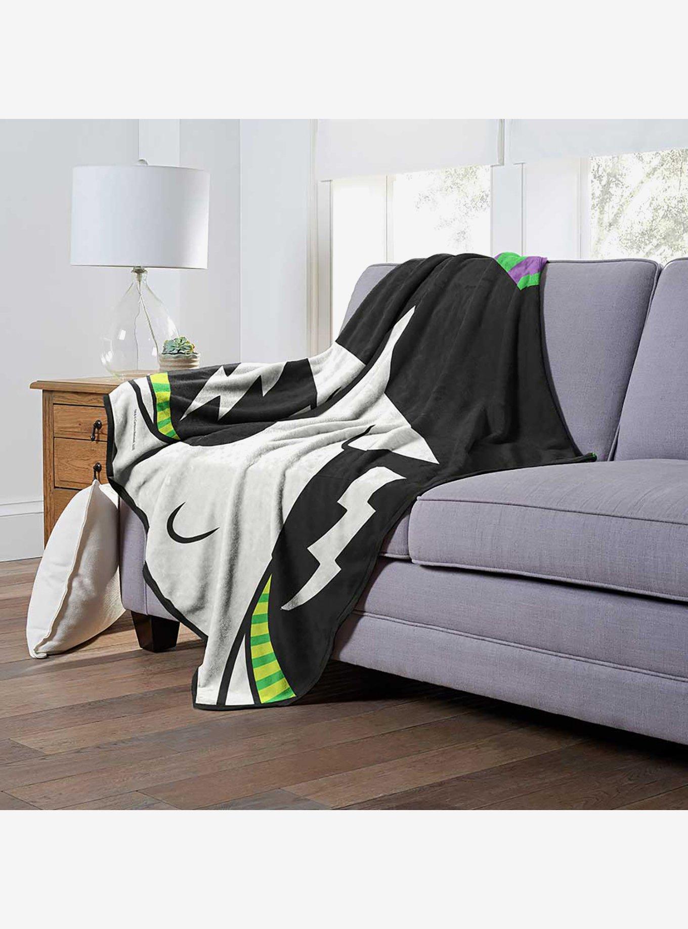 Powerpuff Girls Buttercup Lightning Eyes Silk Touch Throw Blanket, , alternate