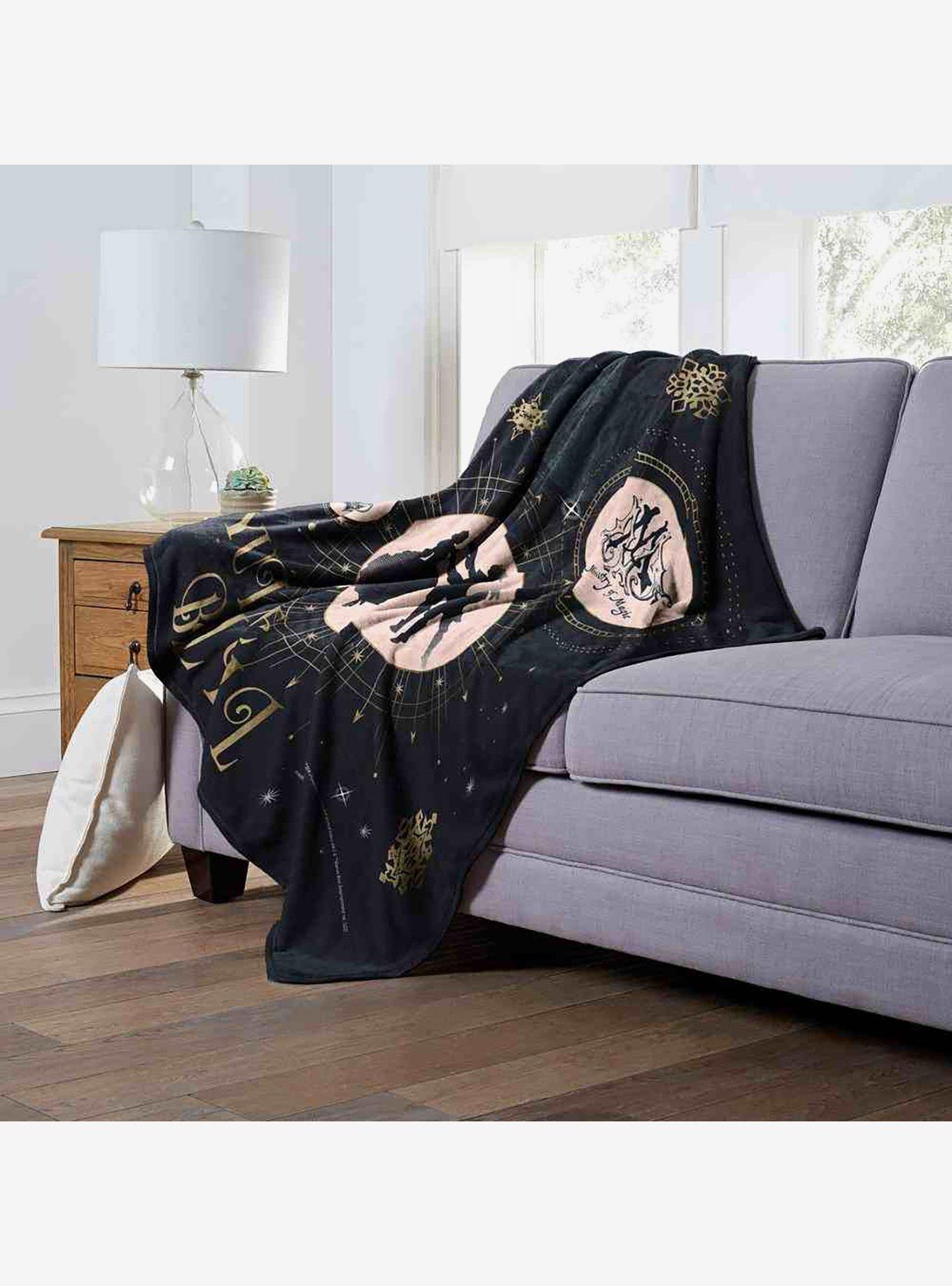 Harry Potter Yule Ball Silk Touch Throw Blanket, , alternate