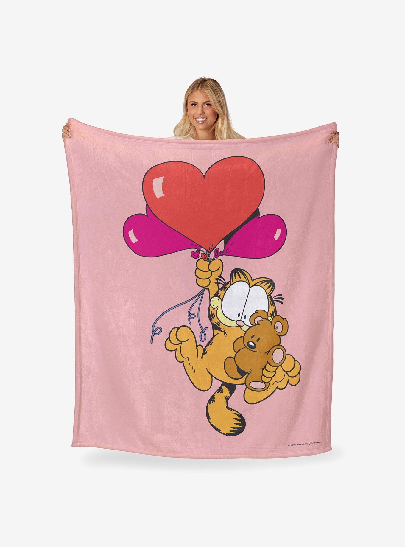 Garfield Fly Away Silk Touch Throw Blanket, , hi-res