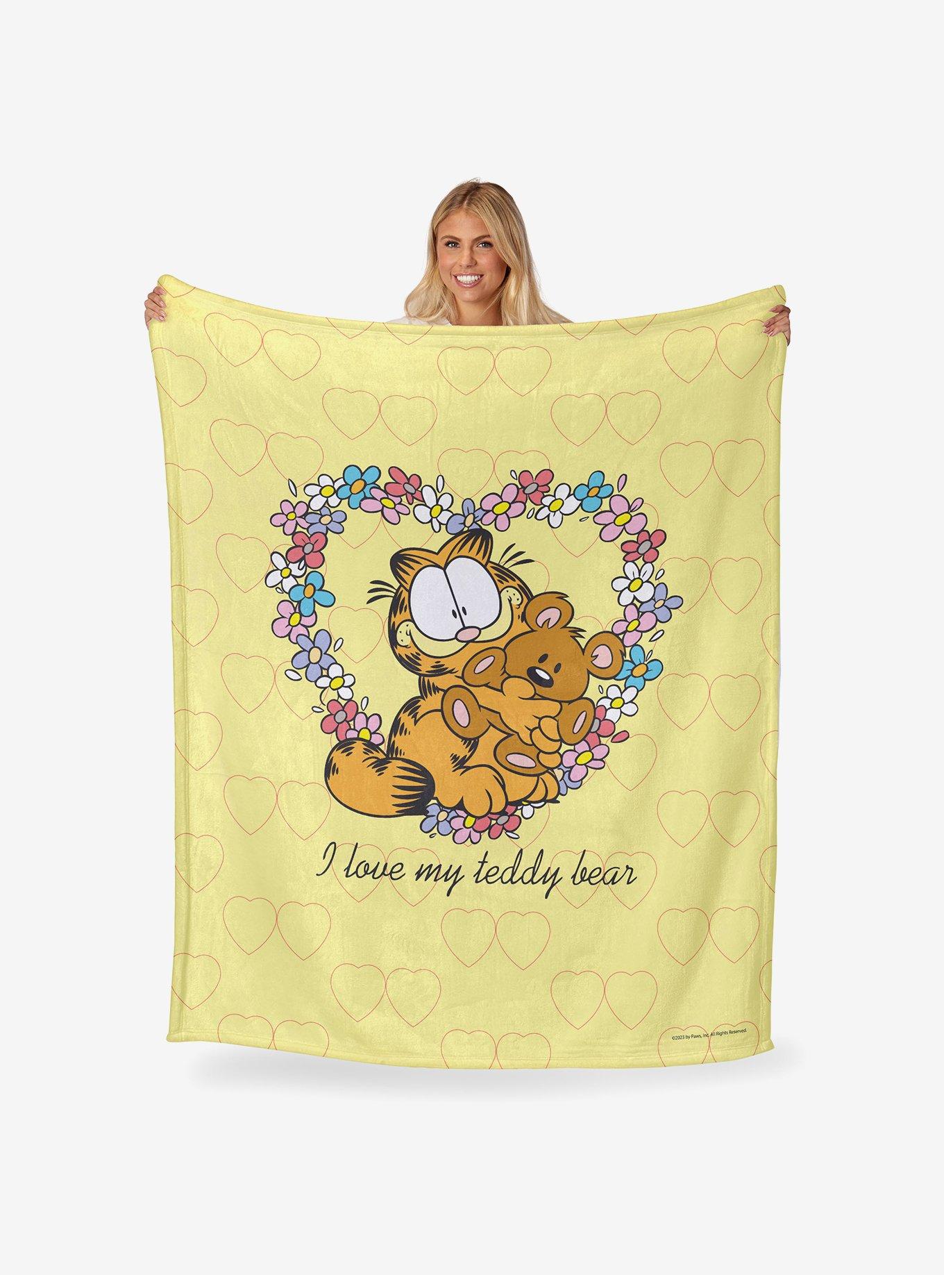 Garfield Teddy Bear Silk Touch Throw Blanket, , hi-res