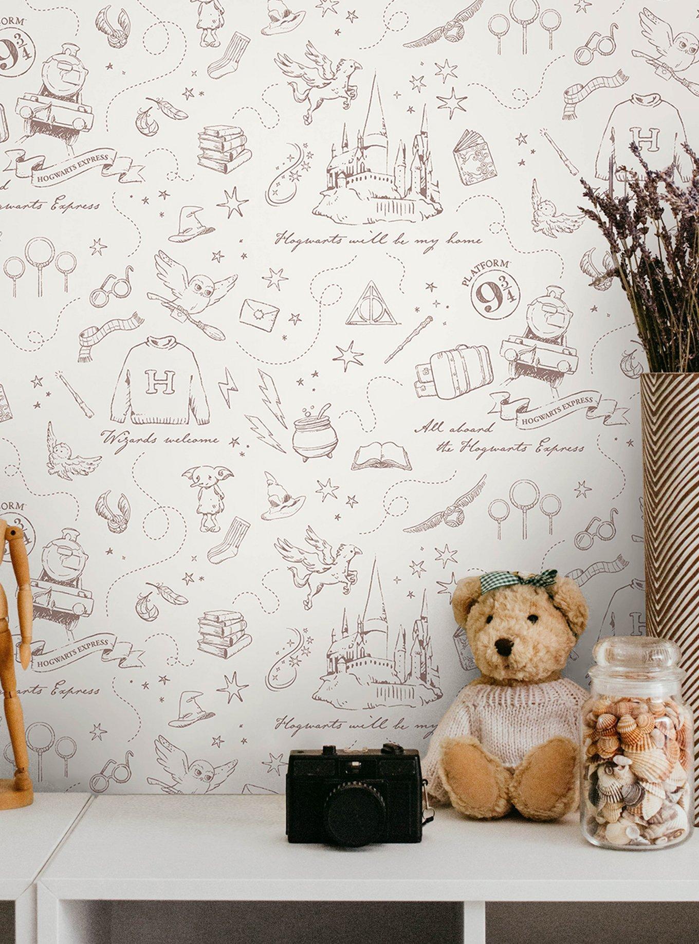 Harry Potter Magical Moments Trail Cream Wallpaper, , alternate