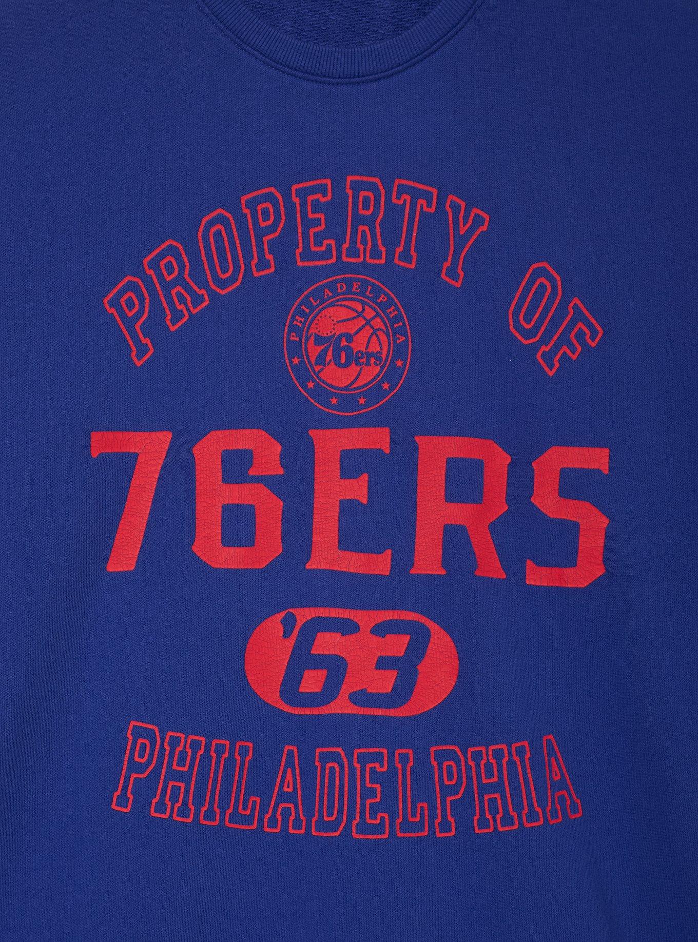 Junk Food NBA Philadelphia 76ers Logo Crewneck — BoxLunch Exclusive