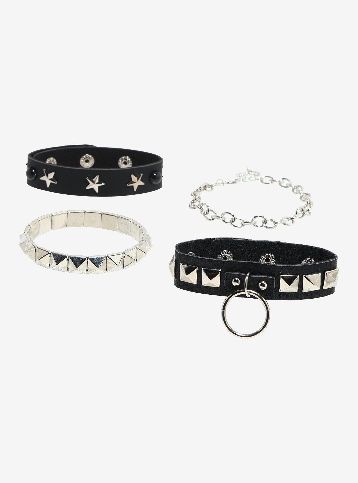 Social Collision Star Pyramid Stud O-Ring Bracelet Set, , hi-res
