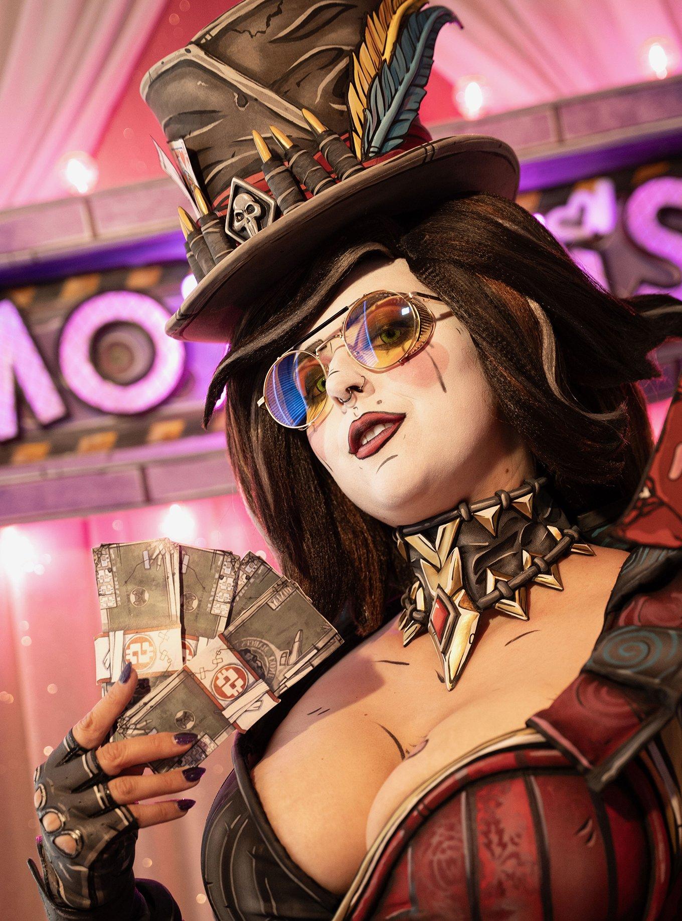 Borderlands 4 x GUNNAR Moxxi Computer Amber Tint Blue Light Glasses, , alternate