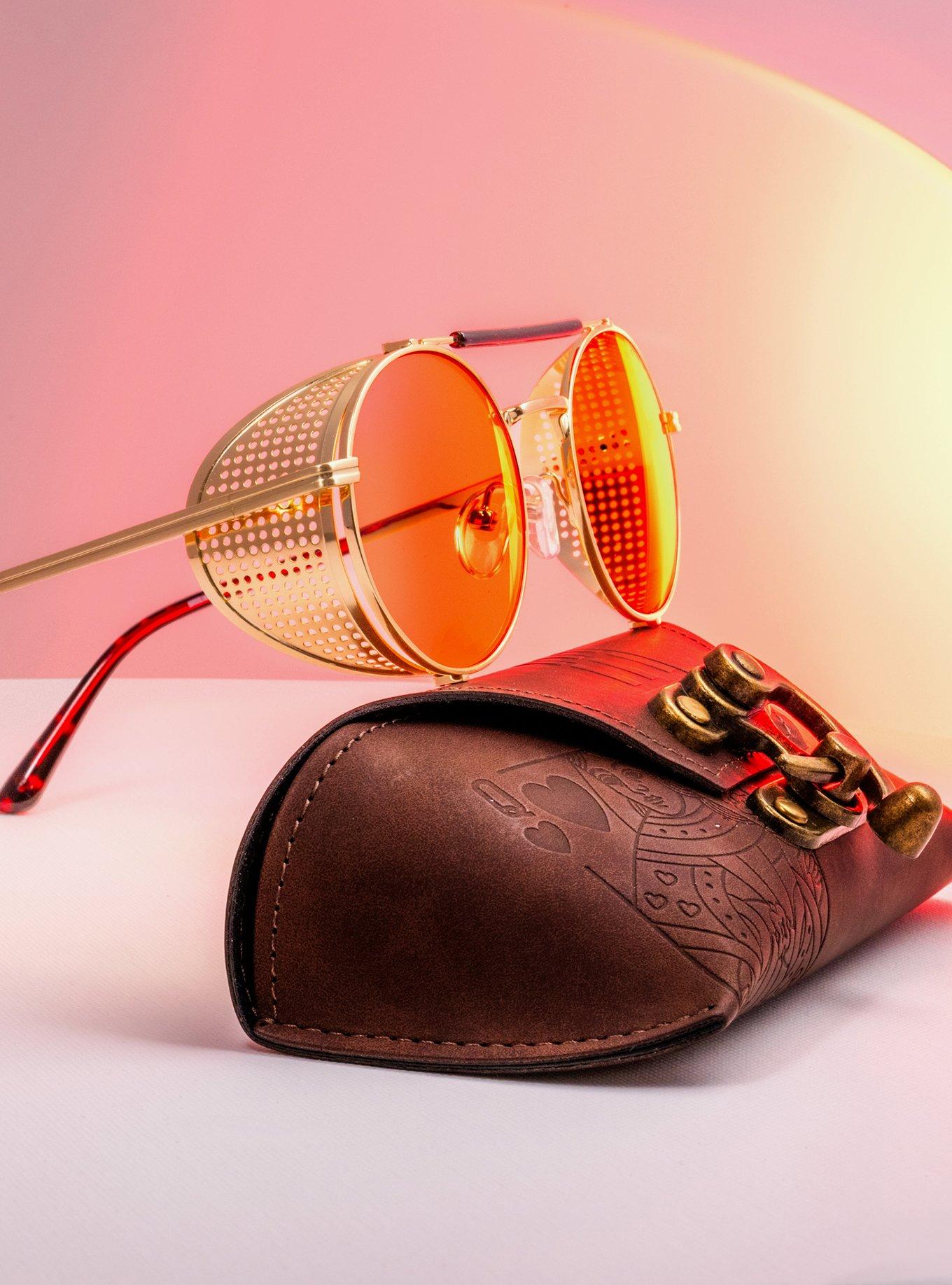 Borderlands 4 x GUNNAR Moxxi Computer Amber Max Tint Blue Light Glasses, , alternate