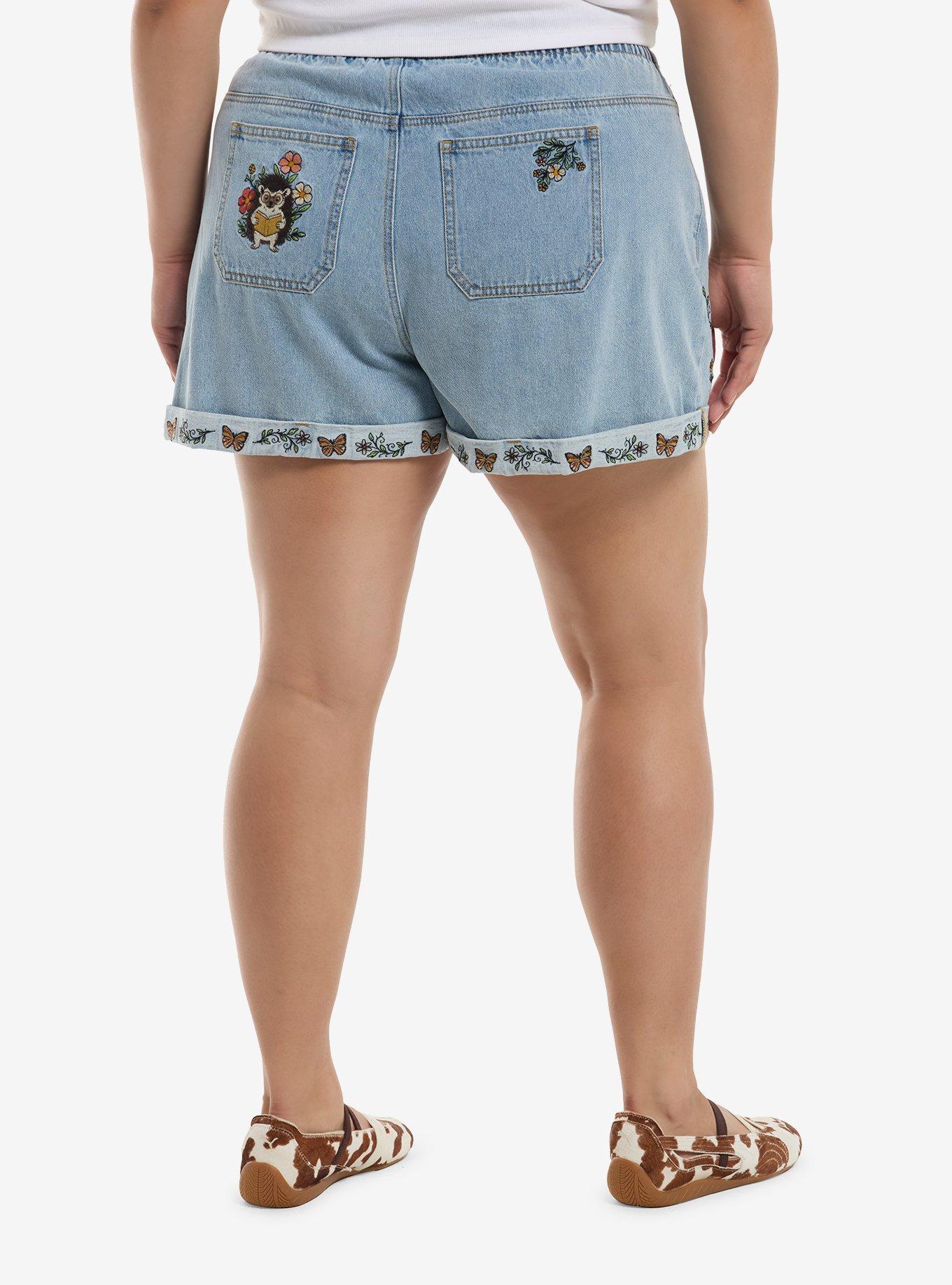 Flowers & Critters Embroidered Mom Shorts Plus Size, , hi-res