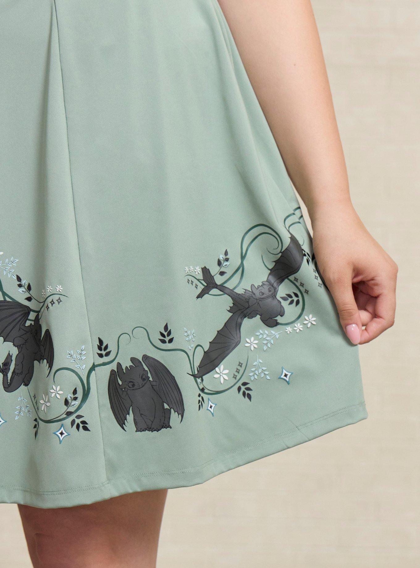 DreamWorks How To Train Your Dragon Toothless Floral Plus Active Dress - BoxLunch Exclusive