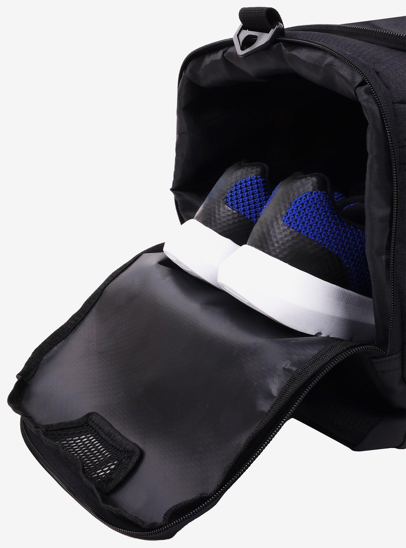 UFC Medium 18" Duffle Bag, , alternate