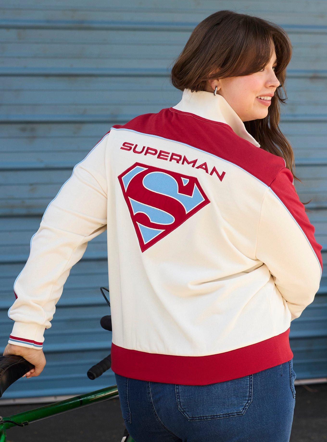 Her Universe DC Comics Superman Cropped Zippered Plus Size Crewneck Her Universe Exclusive, IVORY  RED, alternate - view 4