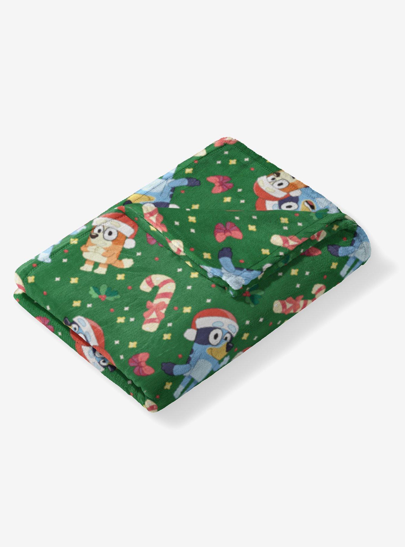 Bluey Family Holiday Silk Touch Throw Blanket, , alternate