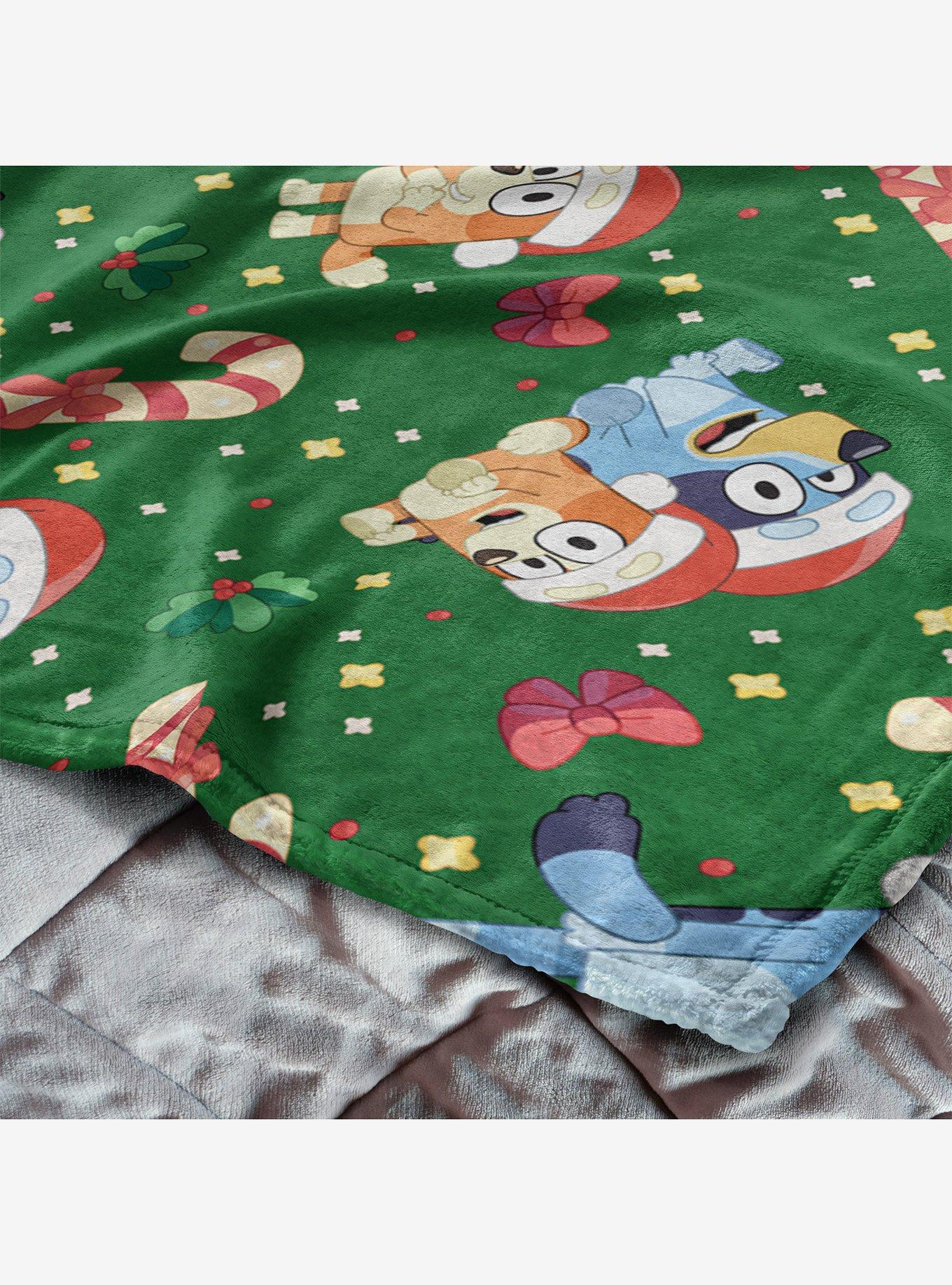 Bluey Family Holiday Silk Touch Throw Blanket, , alternate