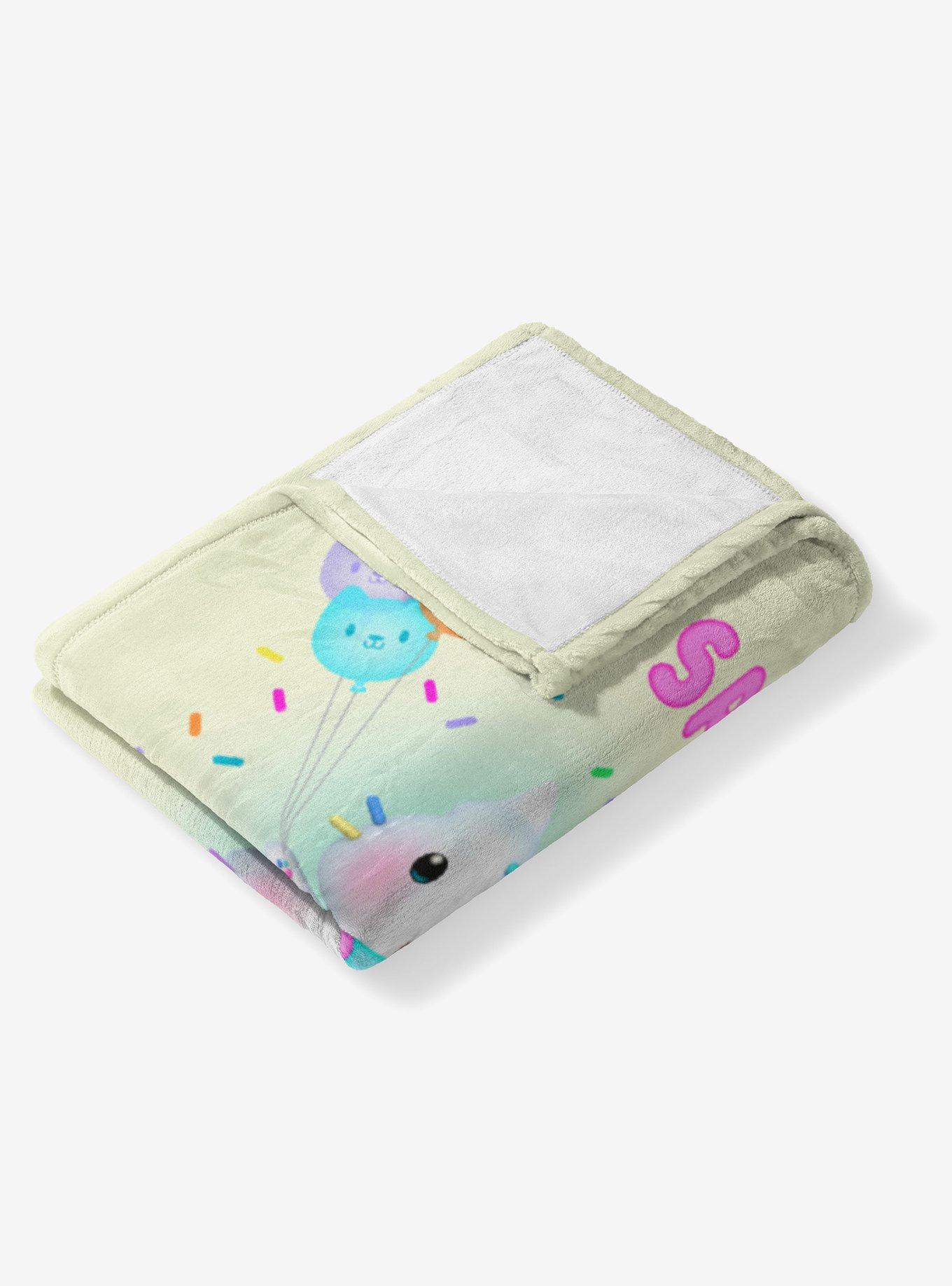 Gabby's Dollhouse Sprinkle Party 50x60" Silk Touch Throw Blanket, , alternate