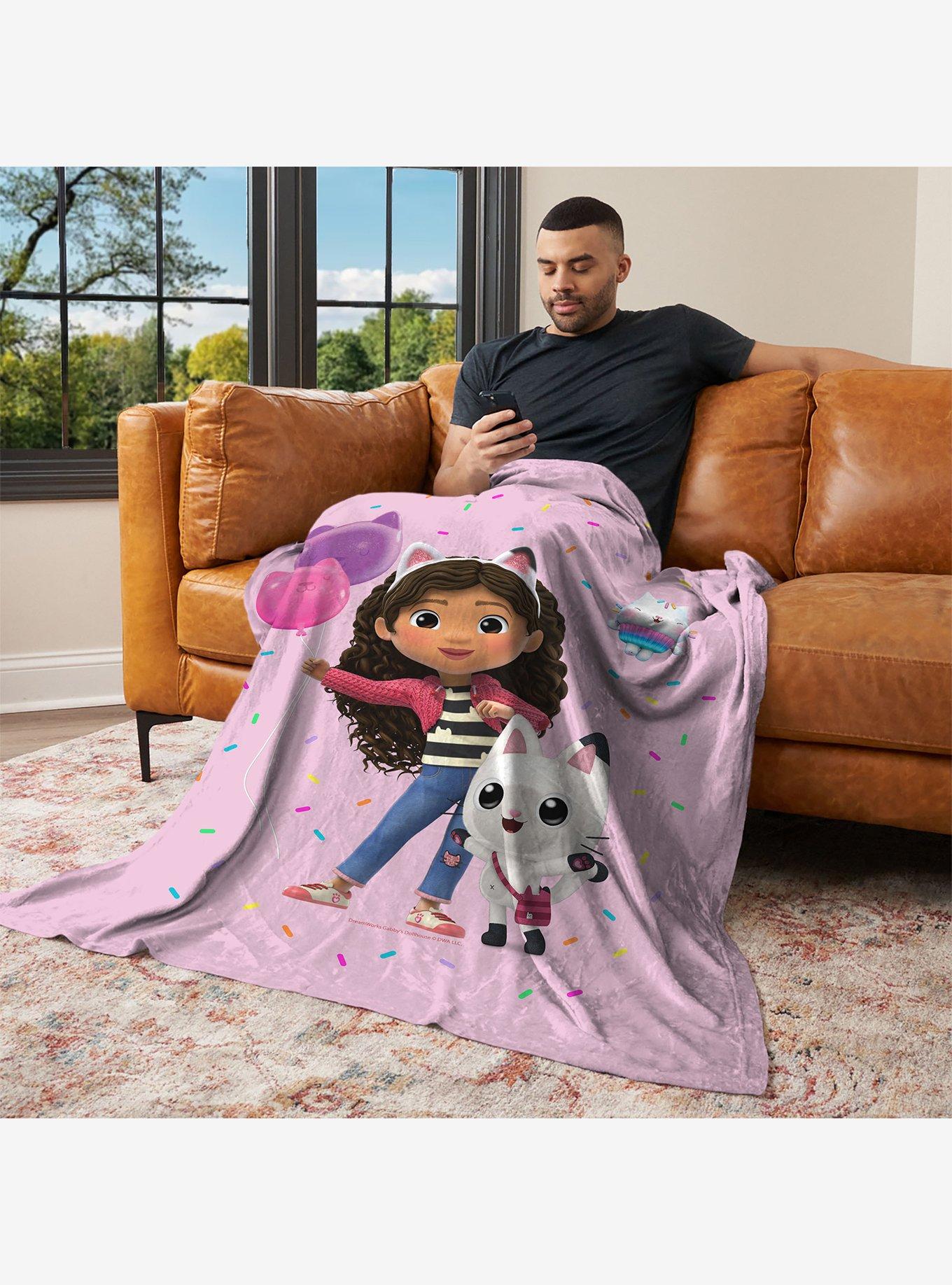 Gabby's Dollhouse Pink Party Time 50x60" Silk Touch Throw Blanket, , alternate