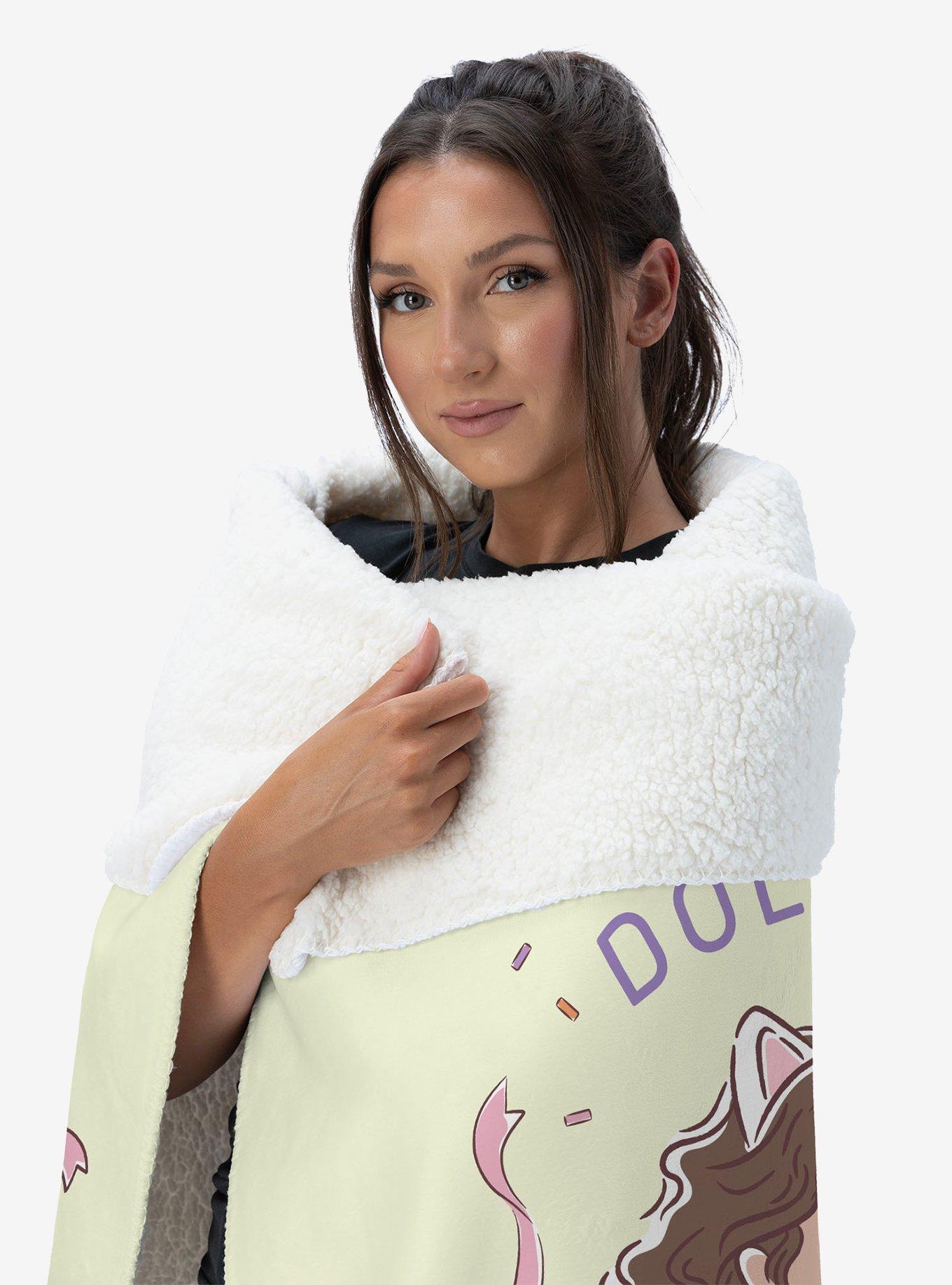 Gabby's Dollhouse Gabby and Pandy Silk Touch Sherpa Throw Blanket, , alternate