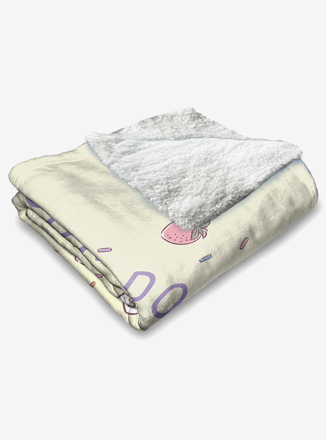 Gabby's Dollhouse Gabby and Pandy Silk Touch Sherpa Throw Blanket, , alternate