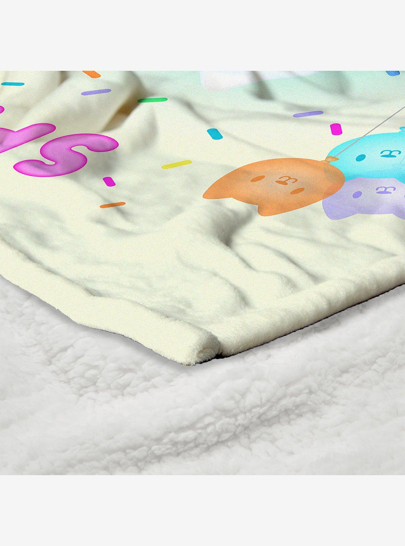 Gabby's Dollhouse Sprinkle Party Silk Touch Sherpa Throw Blanket, , alternate