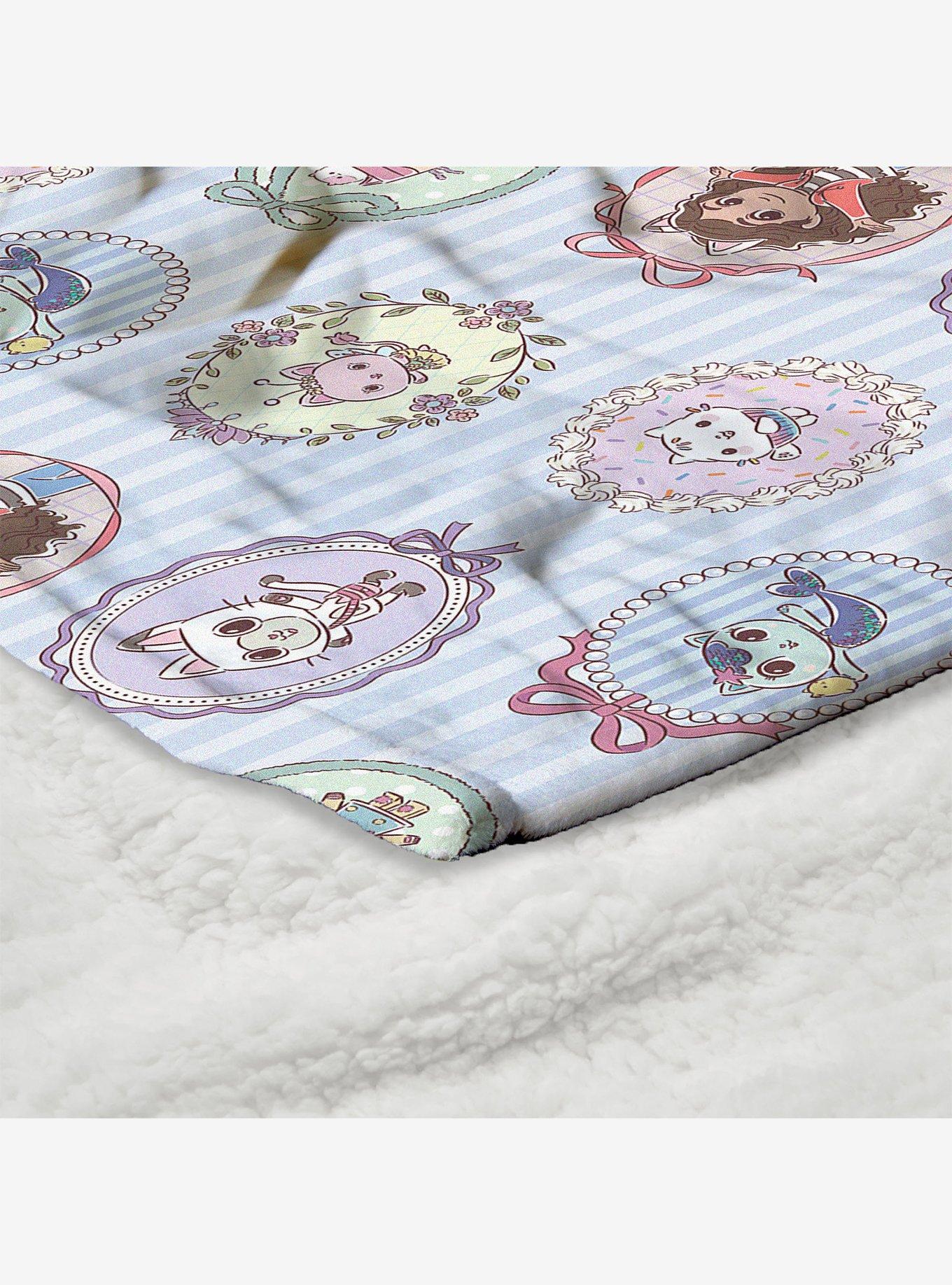 Gabby's Dollhouse Portrait Wall Silk Touch Sherpa Throw Blanket, , alternate