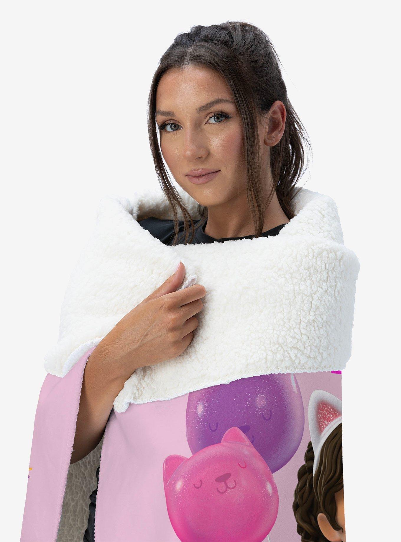 Gabby's Dollhouse Pink Party Time Silk Touch Sherpa Throw Blanket, , alternate