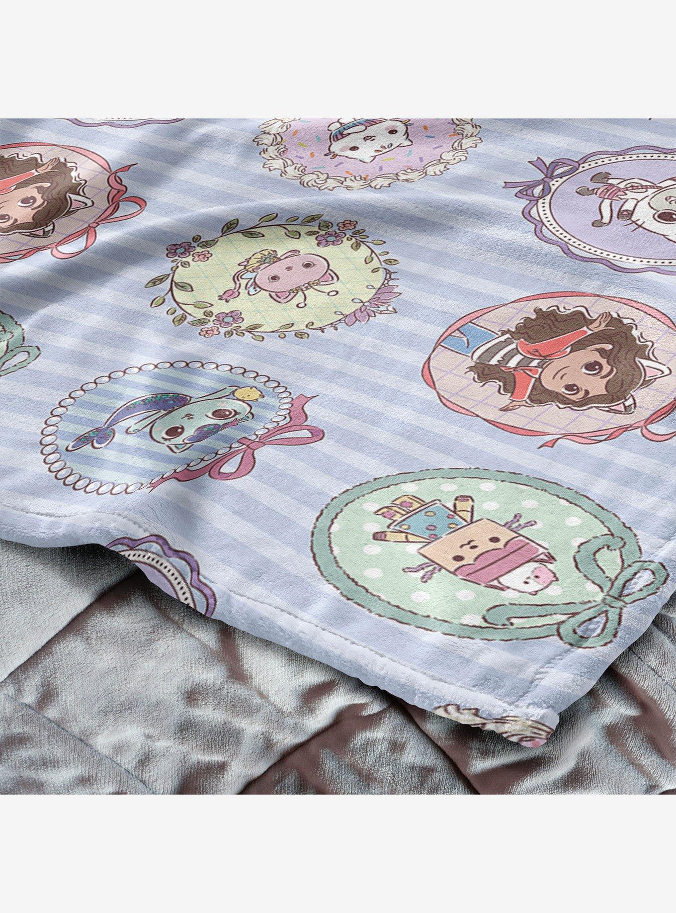 Gabby's Dollhouse Portrait Wall 60x80" Silk Touch Throw Blanket, , alternate