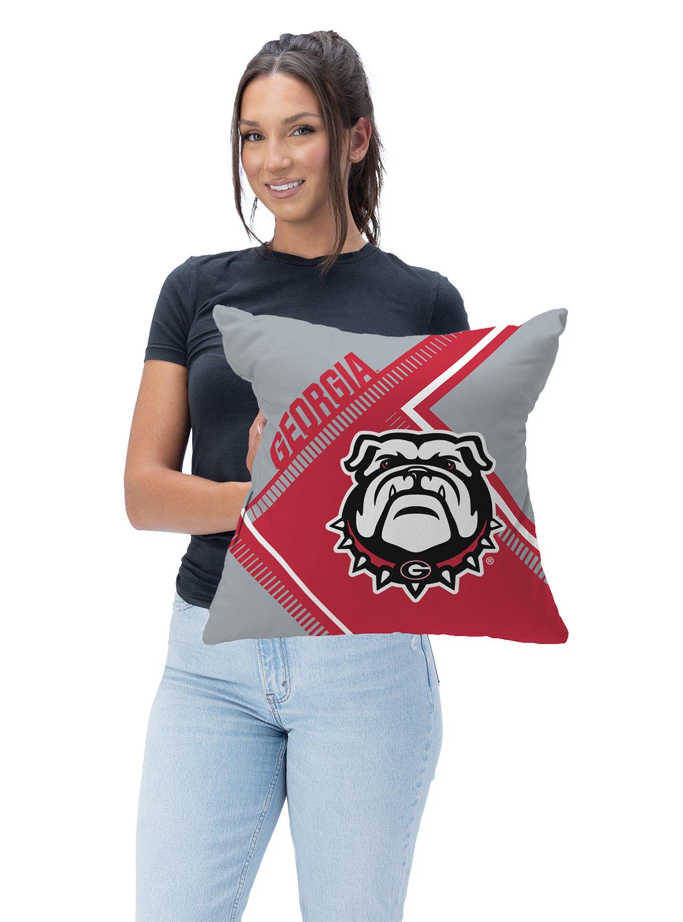 NCAA Georgia Bulldogs Pulsewave Throw Pillow, , hi-res