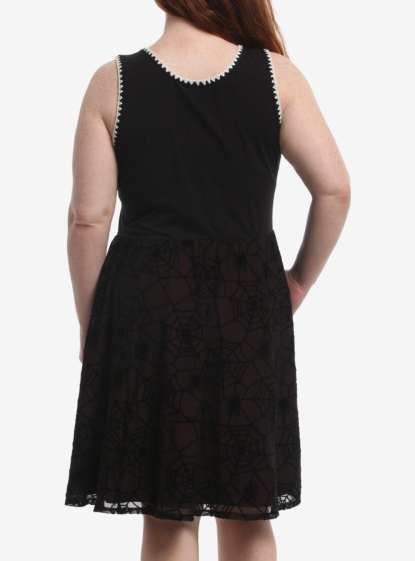 Her Universe Marvel Spider-Man Web Heart Plus Size Dress Her Universe Exclusive, BURGUNDY  BLACK, alternate - view 3