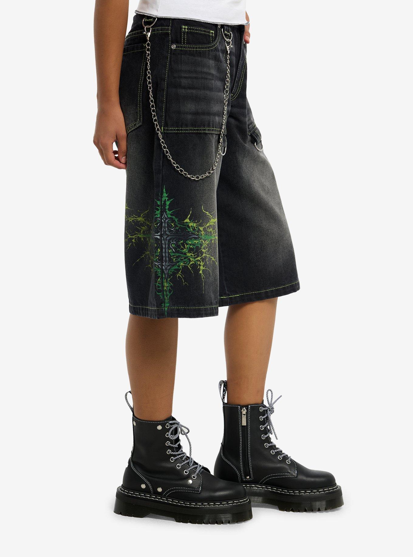 Social Collision Green Cyber Cross Side Chain Jorts, MULTI, alternate
