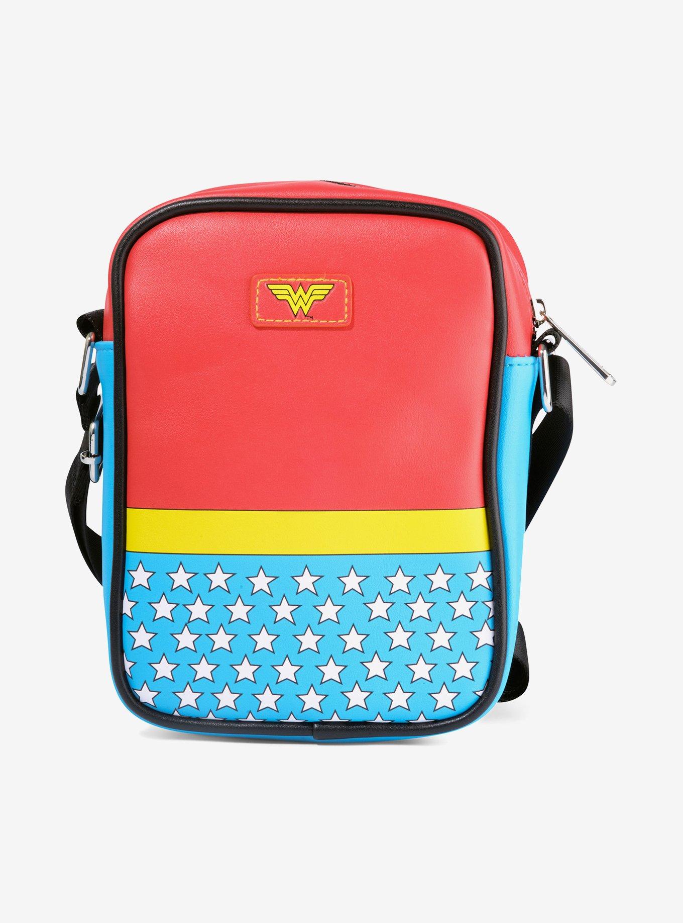 DC Comics Wonder Woman Body Character Close Up Crossbody Bag, , alternate