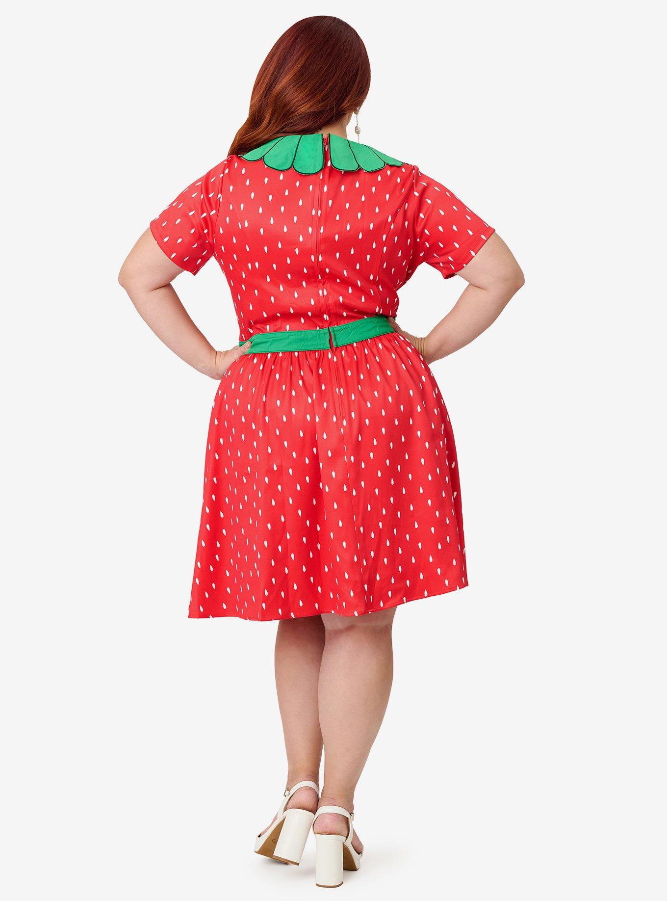 Smak Parlour Plus Red & Green Petal Collar Flare Dress